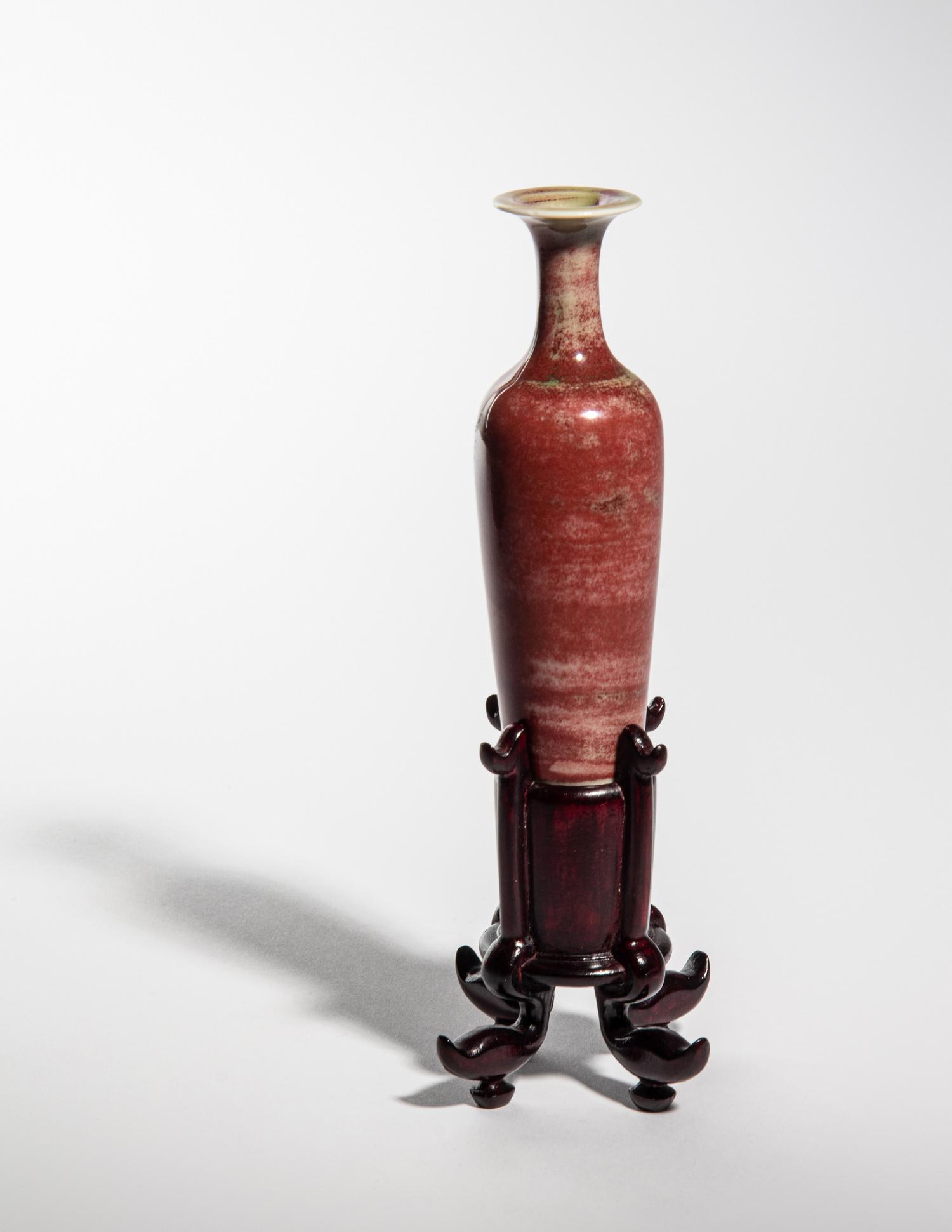 A Chinese Peachbloom Glazed Porcelain Amphora Vase
