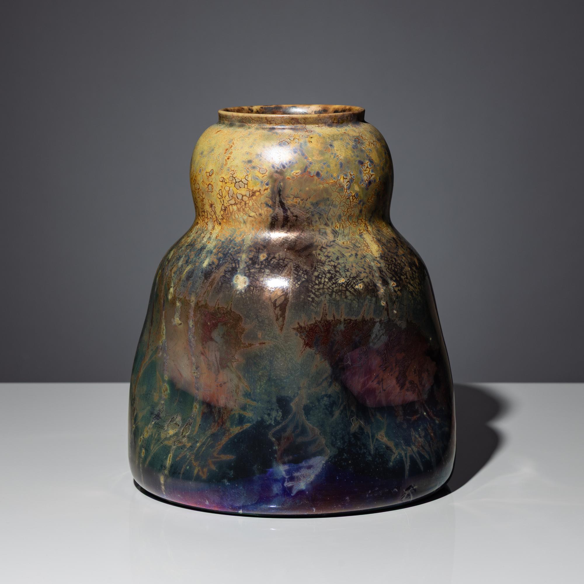 Large vase with seashell decor