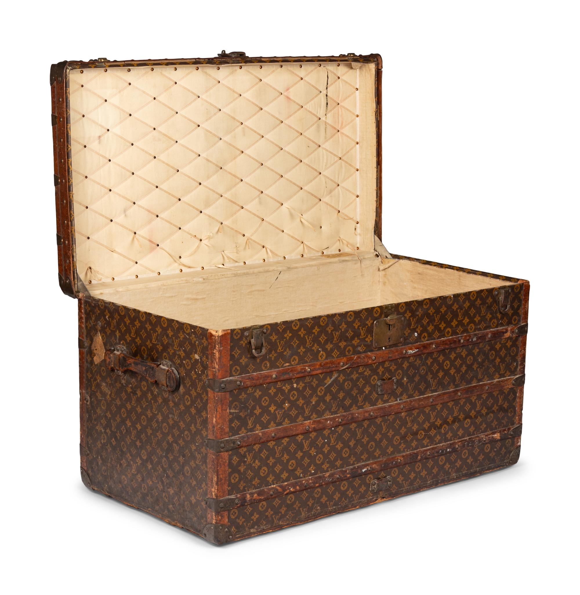 Louis Vuitton Ladies Low Steamer Trunk
