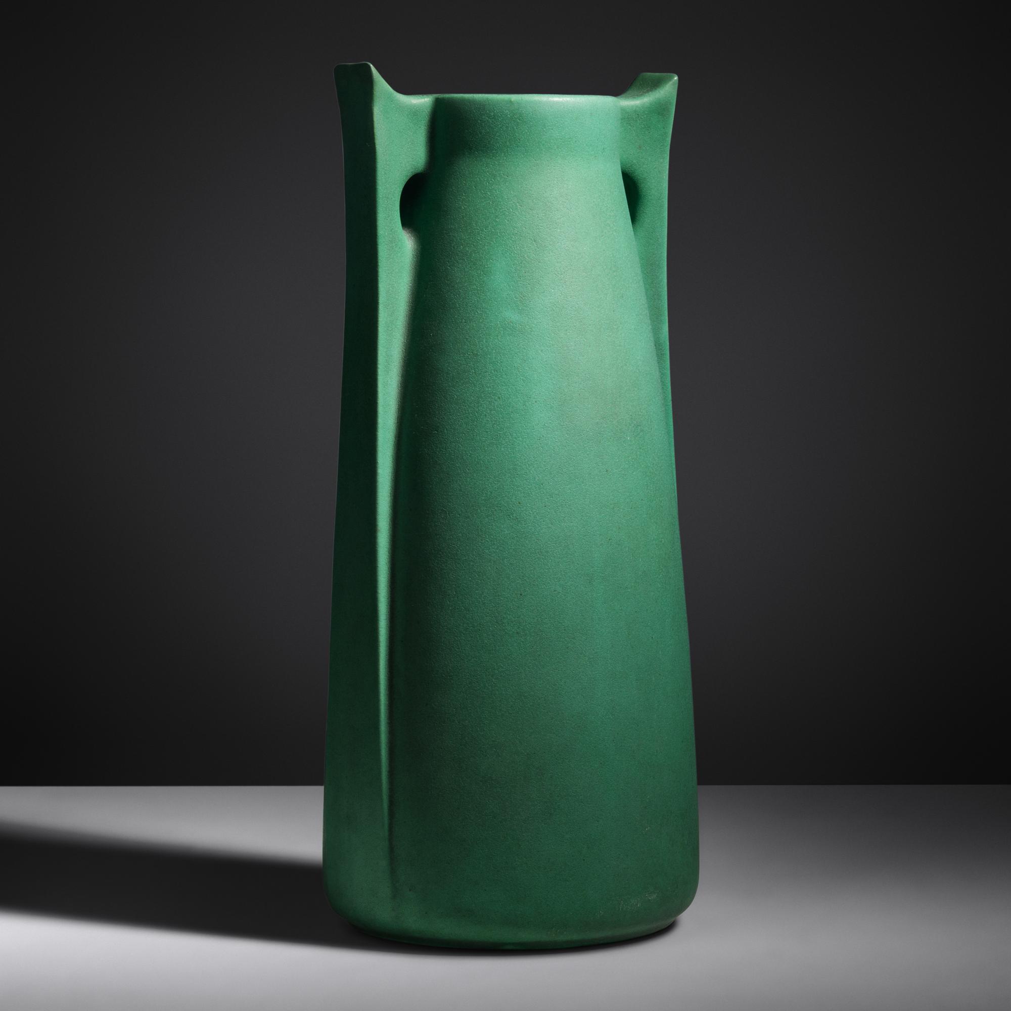 Vase, model 266, c. 1910 Teco, USA