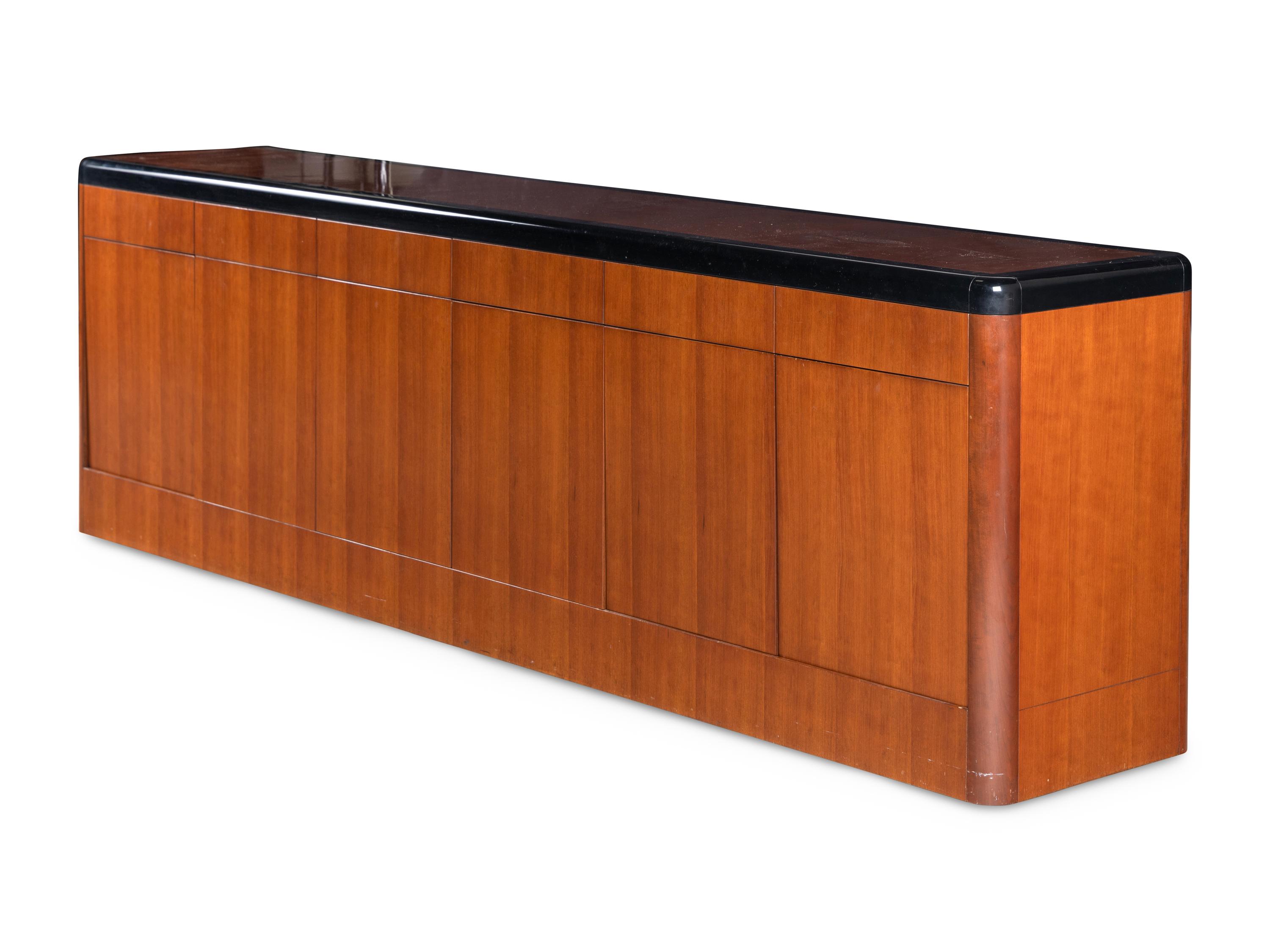 Sideboard