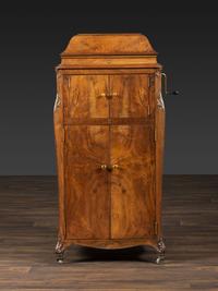 A Victrola XVI Circassian Walnut Phonograph