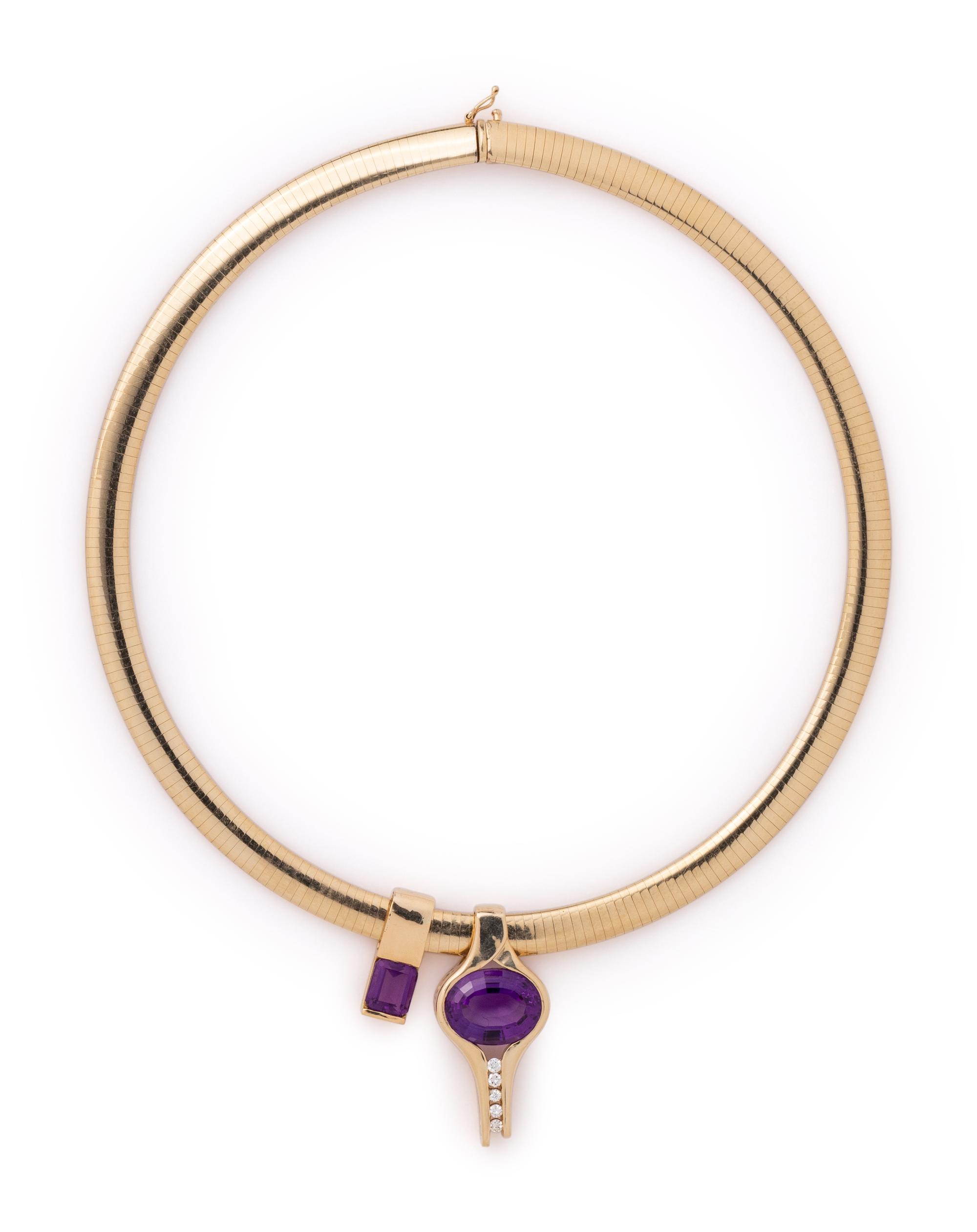 YELLOW GOLD AND AMETHYST PENDANT/NECKLACE