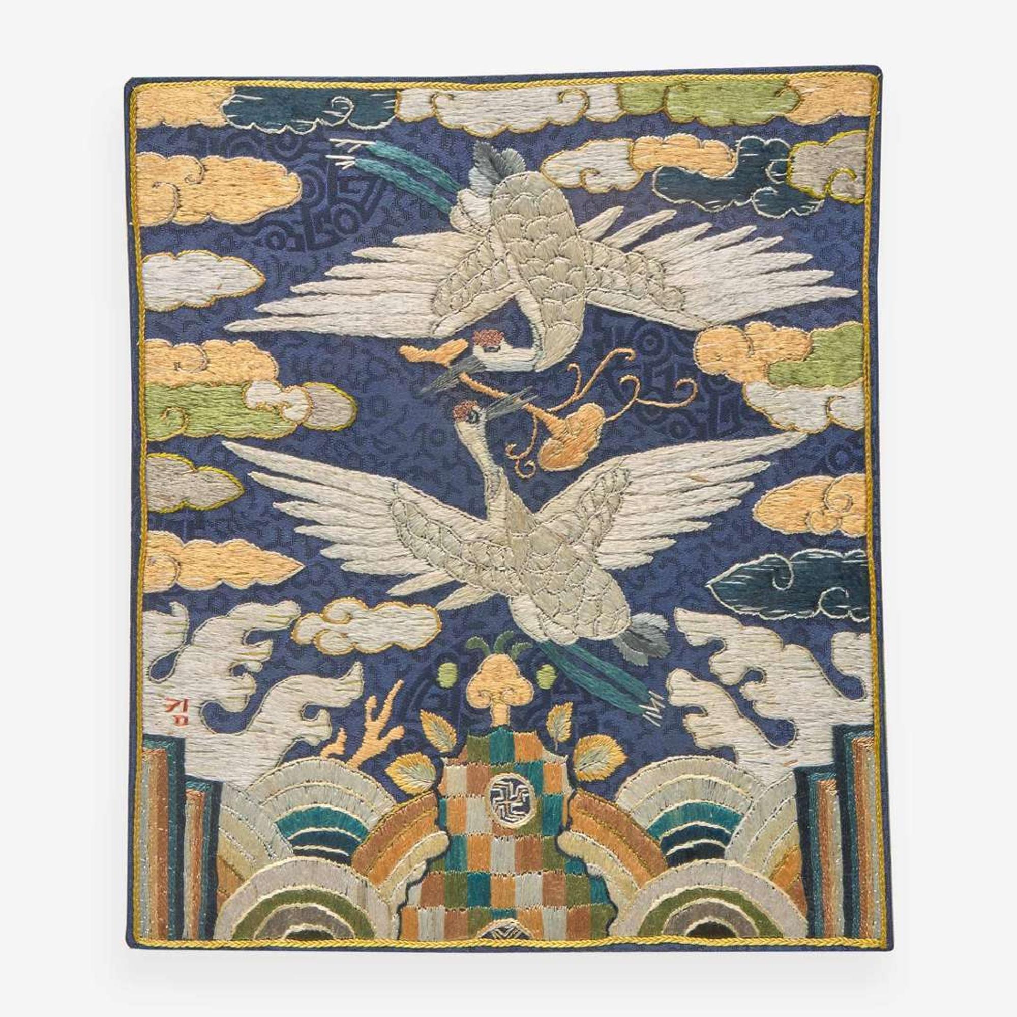 A Korean embroidered silk rank badge 朝鮮刺繡補子 Joseon dynasty (1392-1897) ????