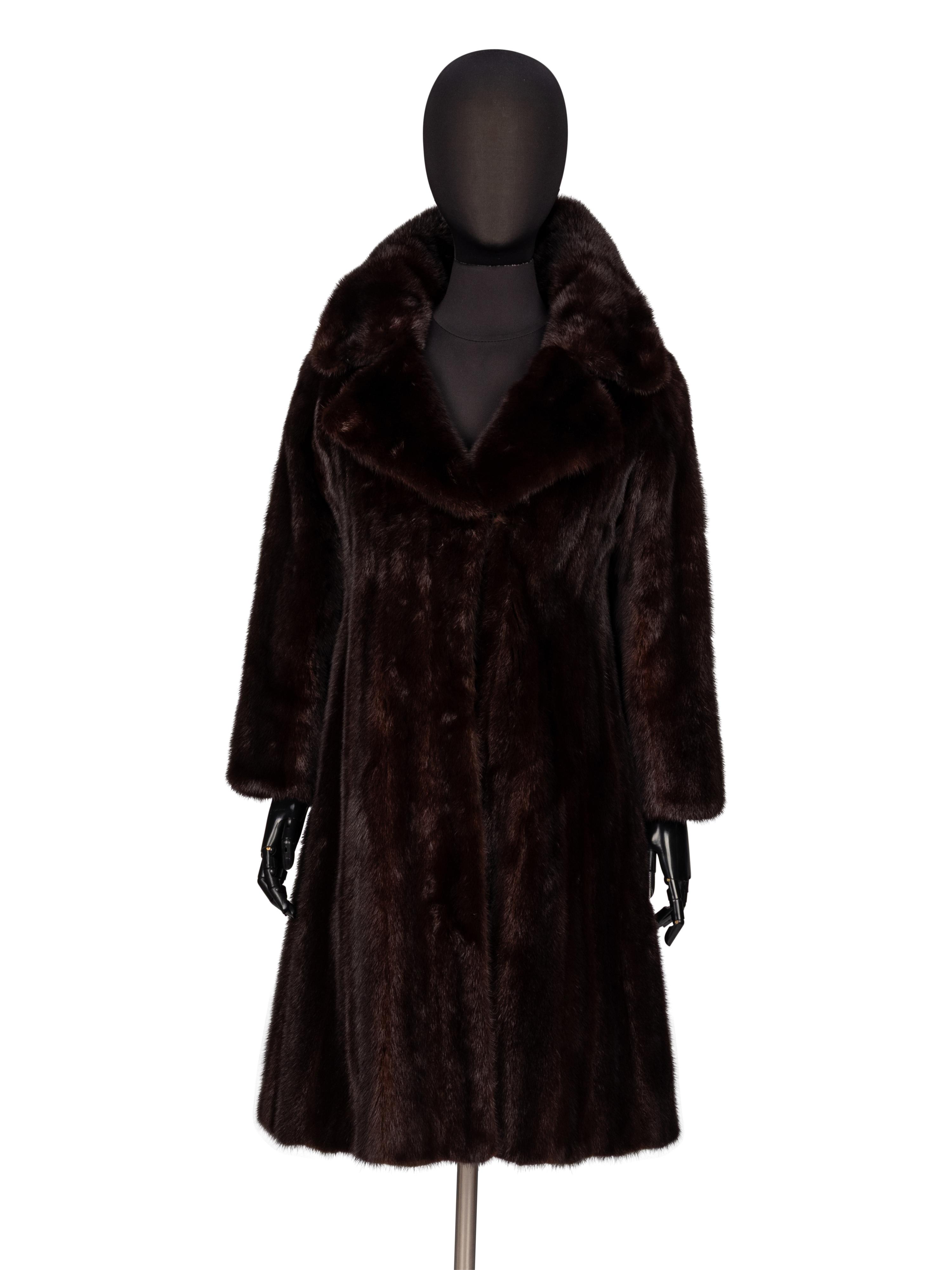 GALANOS, RANCH MINK FUR COAT