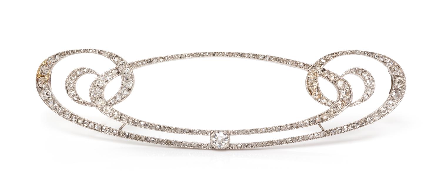 A Belle Epoque Platinum and Diamond Brooch, Cartier, 6.45 dwts.