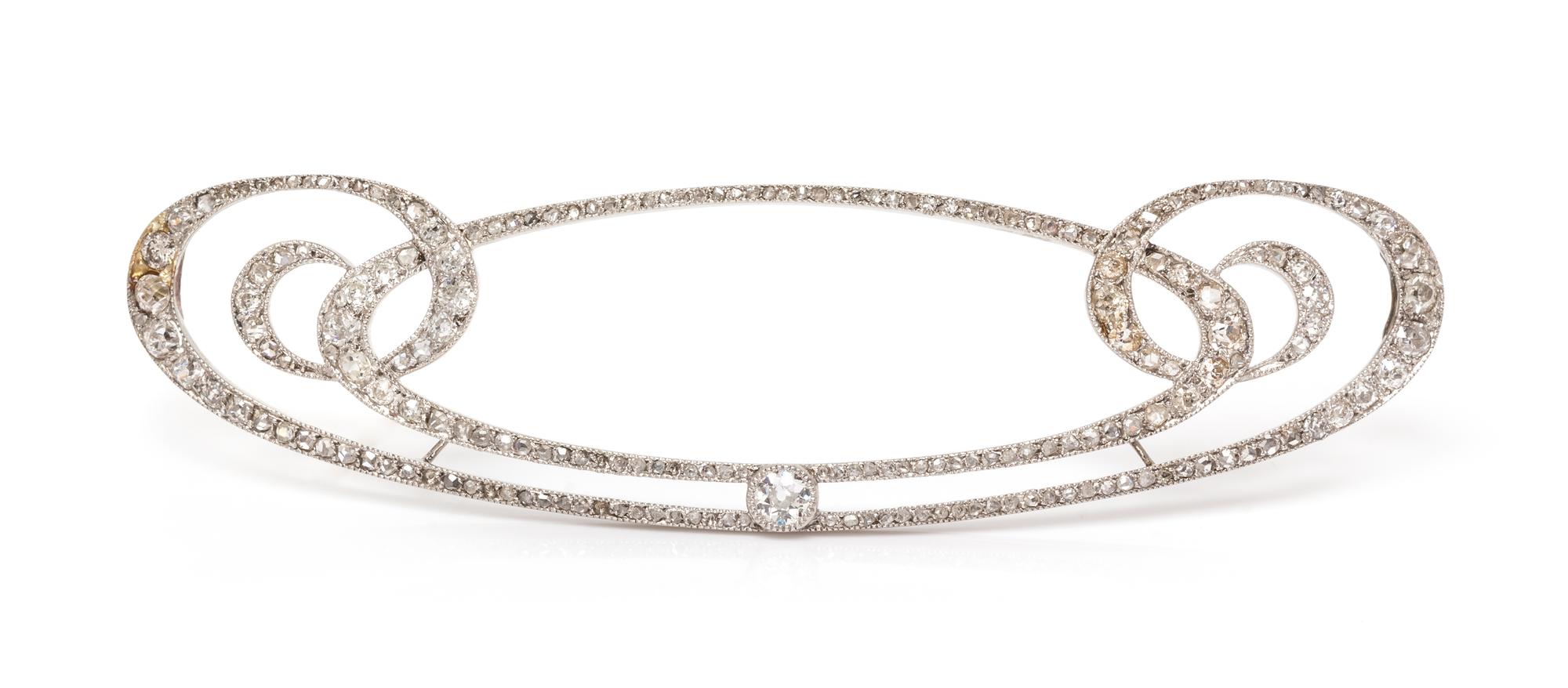 A Belle Epoque Platinum and Diamond Brooch, Cartier, 6.45 dwts.