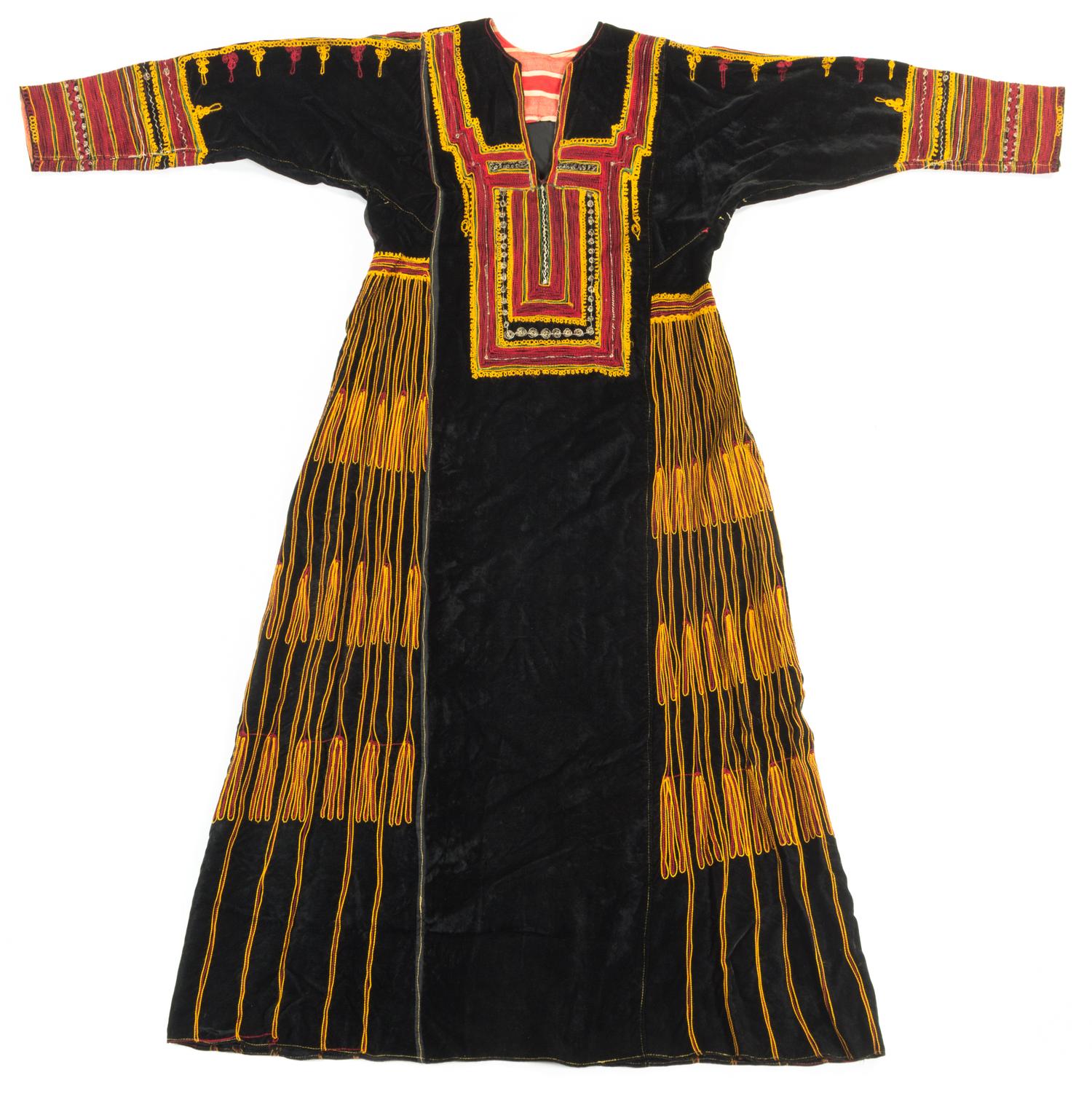 A Saudi Arabian Embroidered Black Velvet Caftan Length 53 inches. — TAIF, 20TH CENTURY