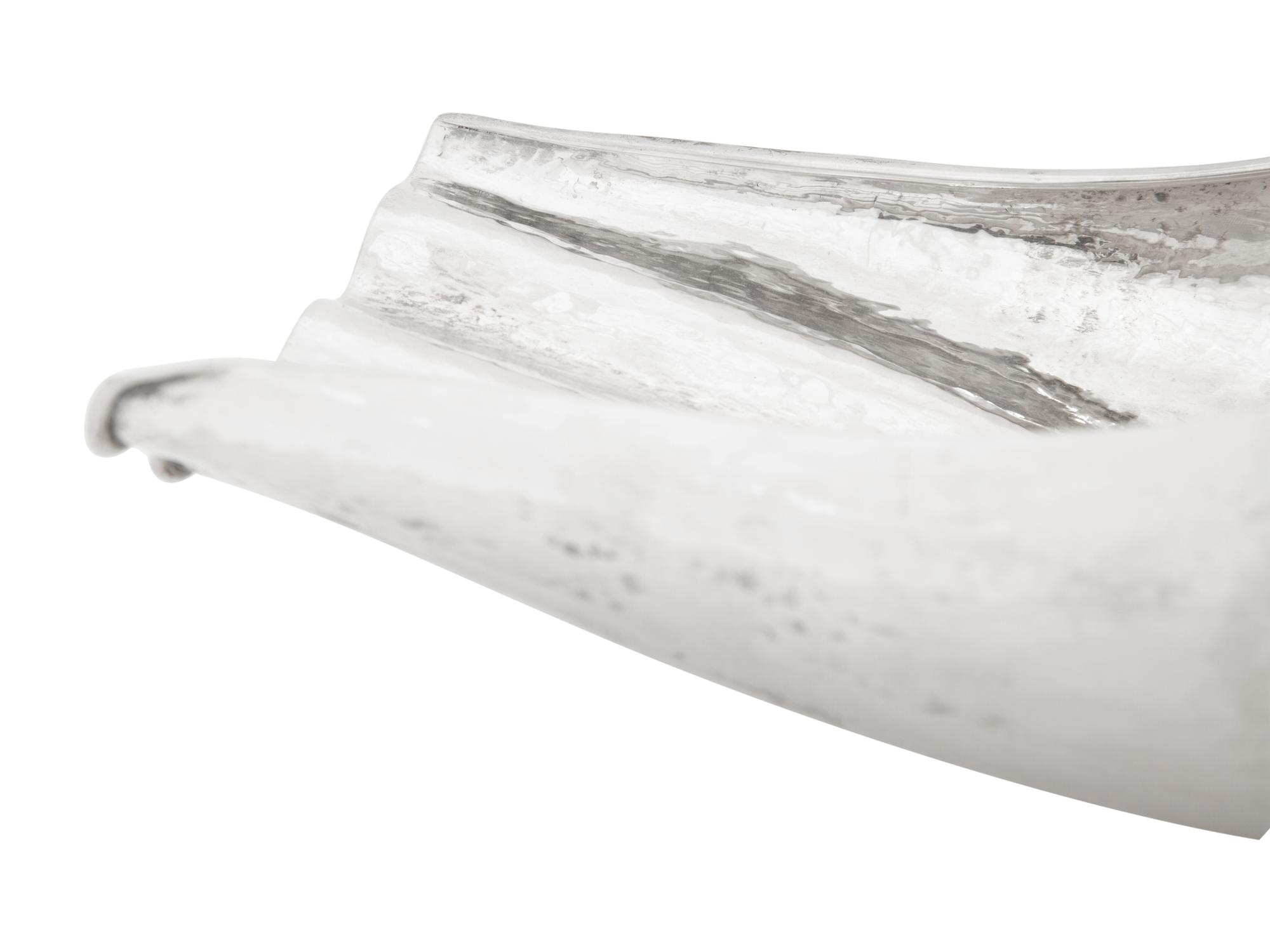An Italian Silver Modernist Swan-Form Center Bowl