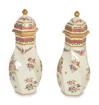 A Pair of Porcelaine de Paris Covered Vases