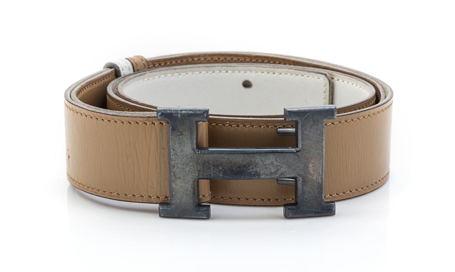 An Hermes Tan and Ivory Reversible Leather Constance Belt,