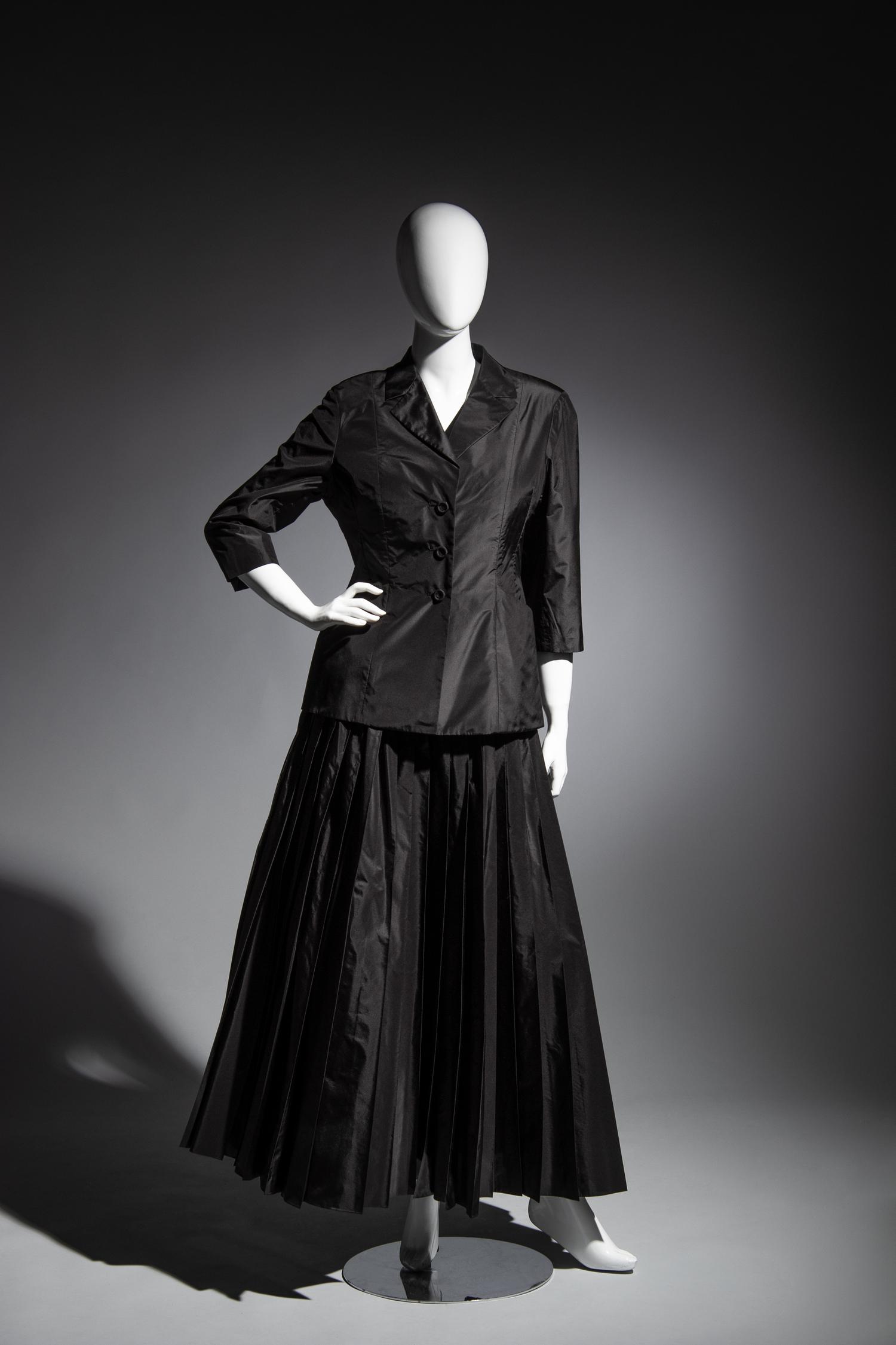 Christian Dior Two-Piece Taffeta Palazzo Pant Ensemble, Spring 2019