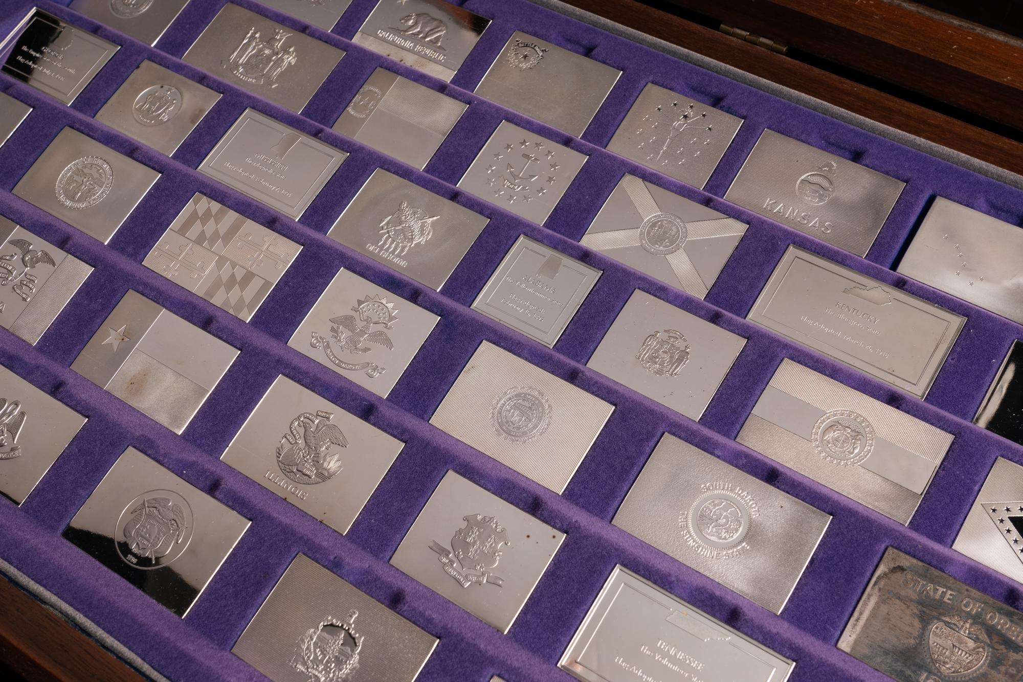[PRIVATE ISSUE] A Franklin Mint Sterling Silver 50-State Flag Medallion Set