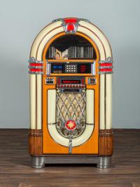 A Seeburg 'Bubbler' Disc Jukebox