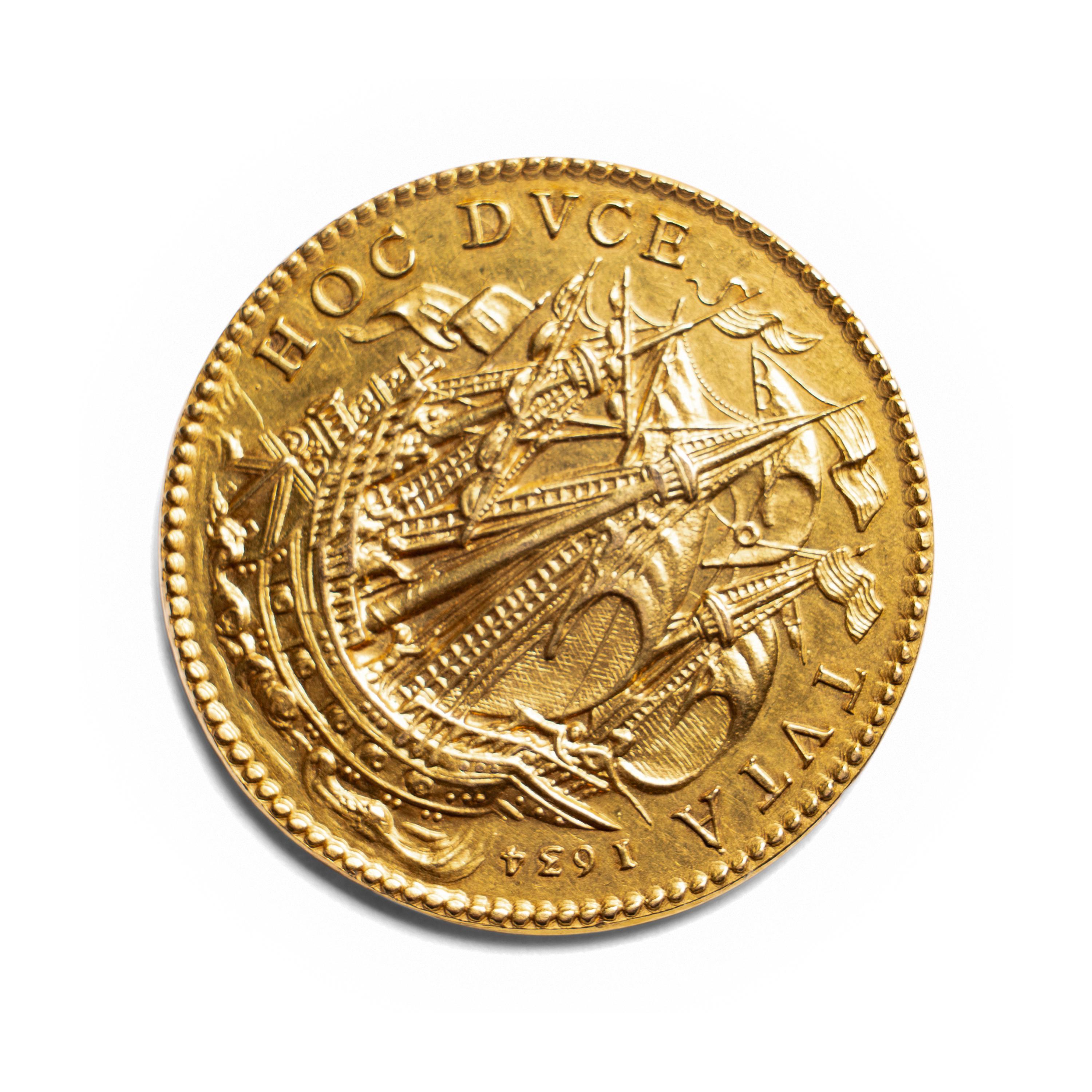 [EXONUMIA] A Gold 1634-Dated Commemorative Restrike Medallion Relating to Cardinal Richelieu