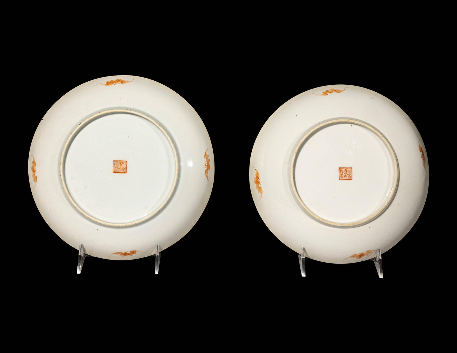 A Pair of Chinese Famille Rose Porcelain Plates