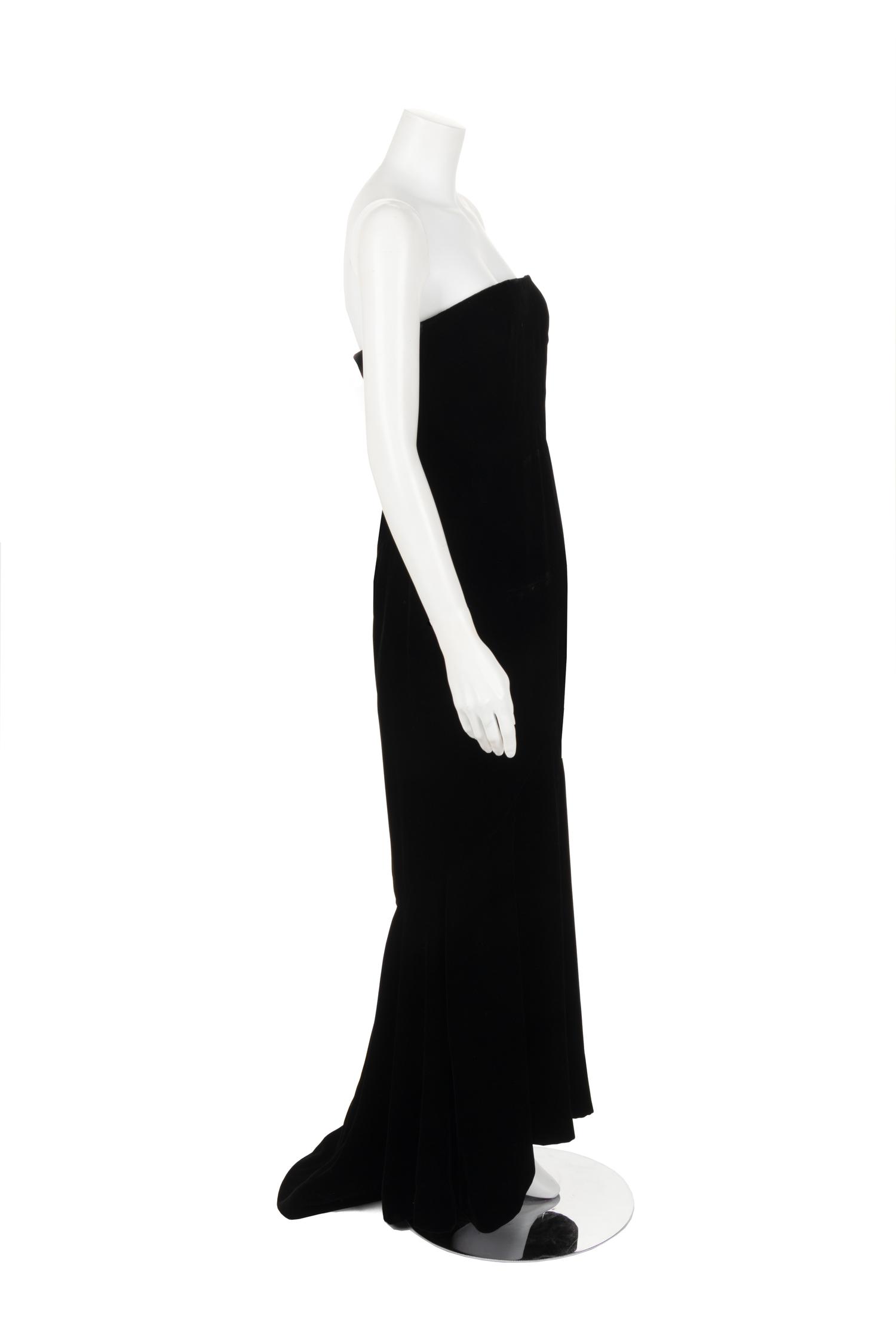 Christian Dior Haute Couture Velvet Strapless Evening Dress, Fall/Winter 1987/88