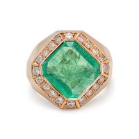 YELLOW GOLD, EMERALD AND DIAMOND RING