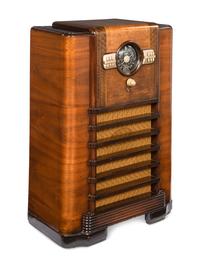An Art Deco 'Zenith' Radio