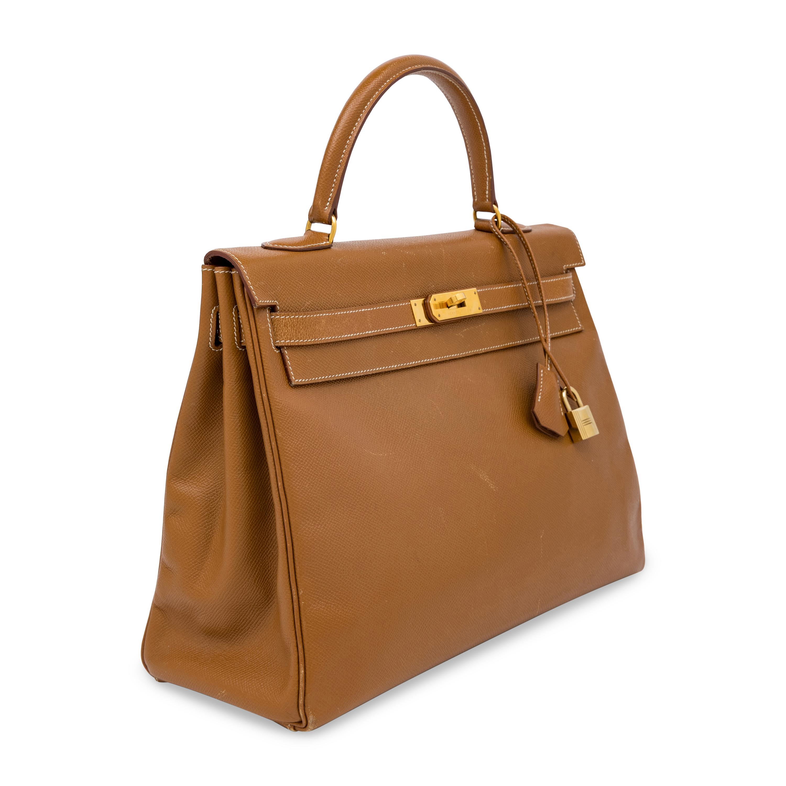 Hermès, Kelly 35 in Gold Epsom