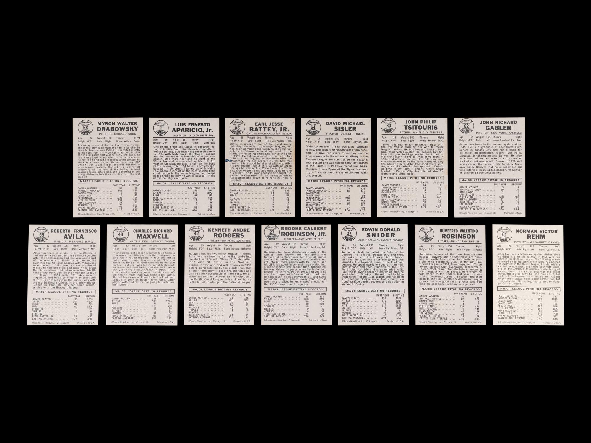 A Group of 13 1960 Leaf Baseball Cards Including Multiple Hall of Famers (Duke Snider and Brooks Robinson),