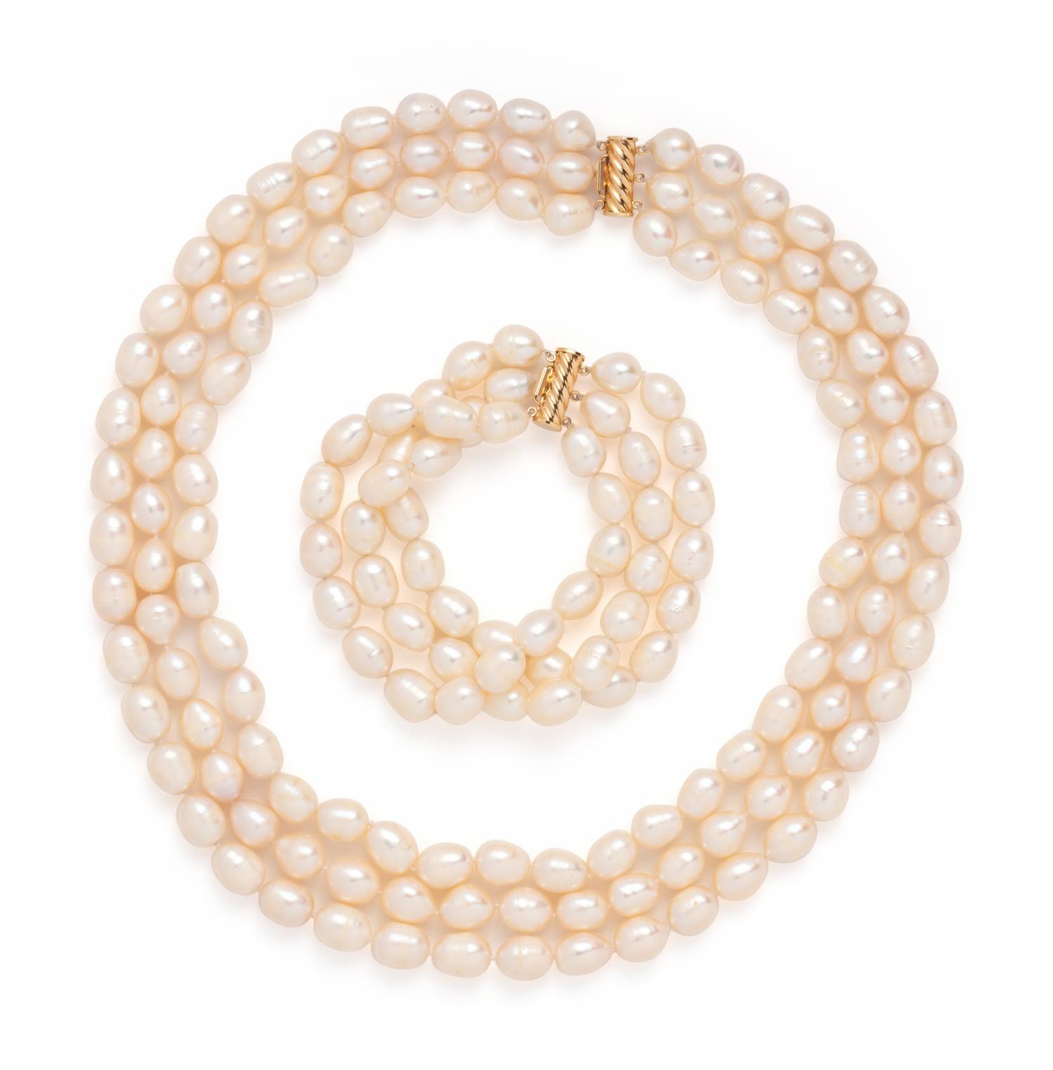 CULTURED BAROQUE PEARL SET