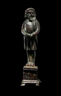 A Hellenistic Bronze Actor