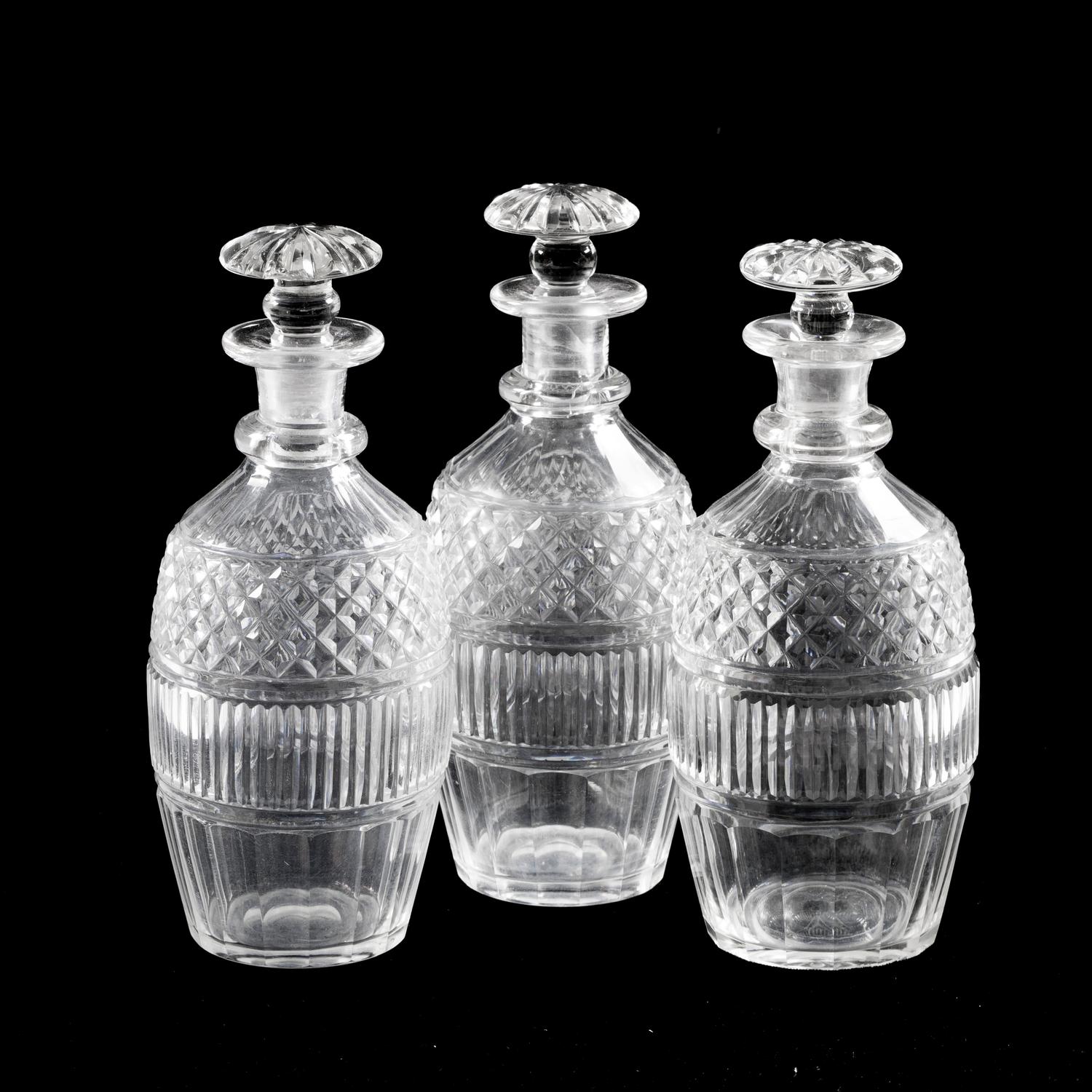 An English or Irish Cut Glass Urn and Cover