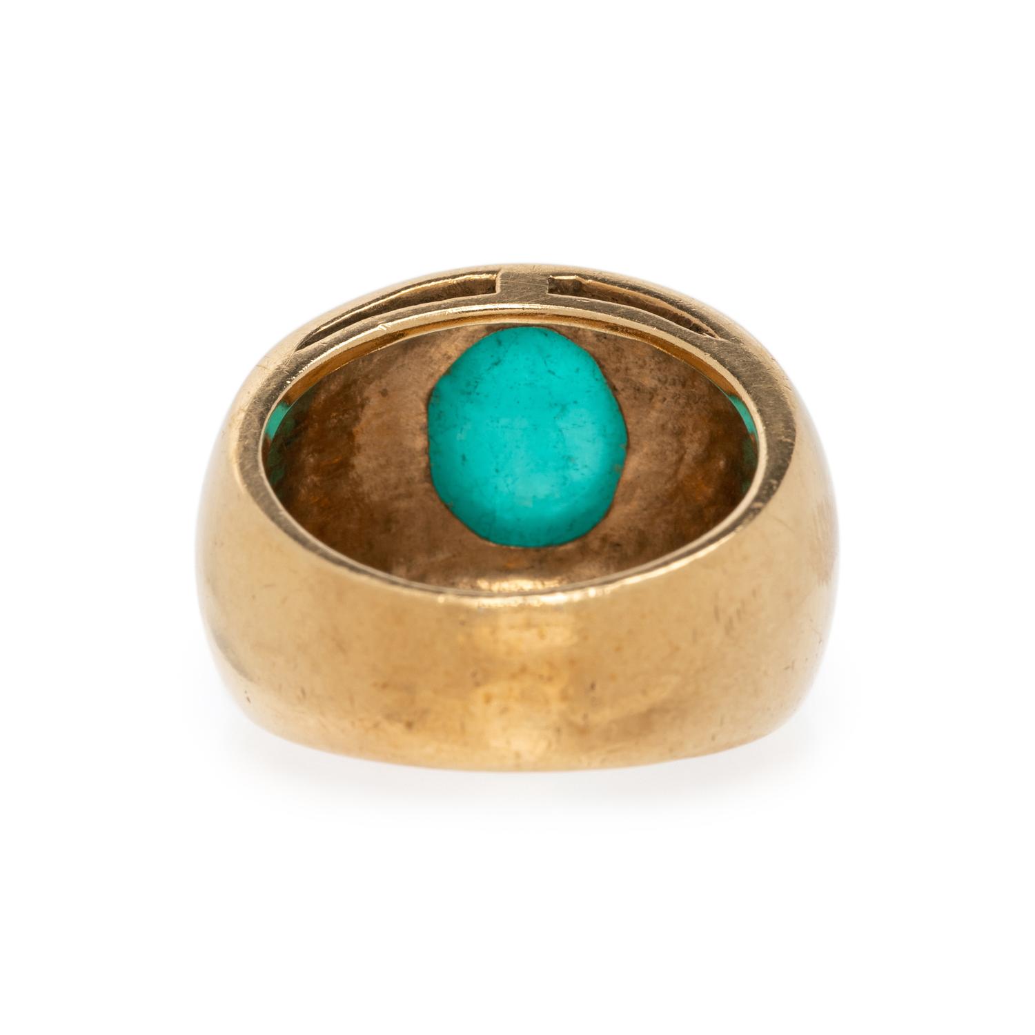 YELLOW GOLD AND EMERALD RING