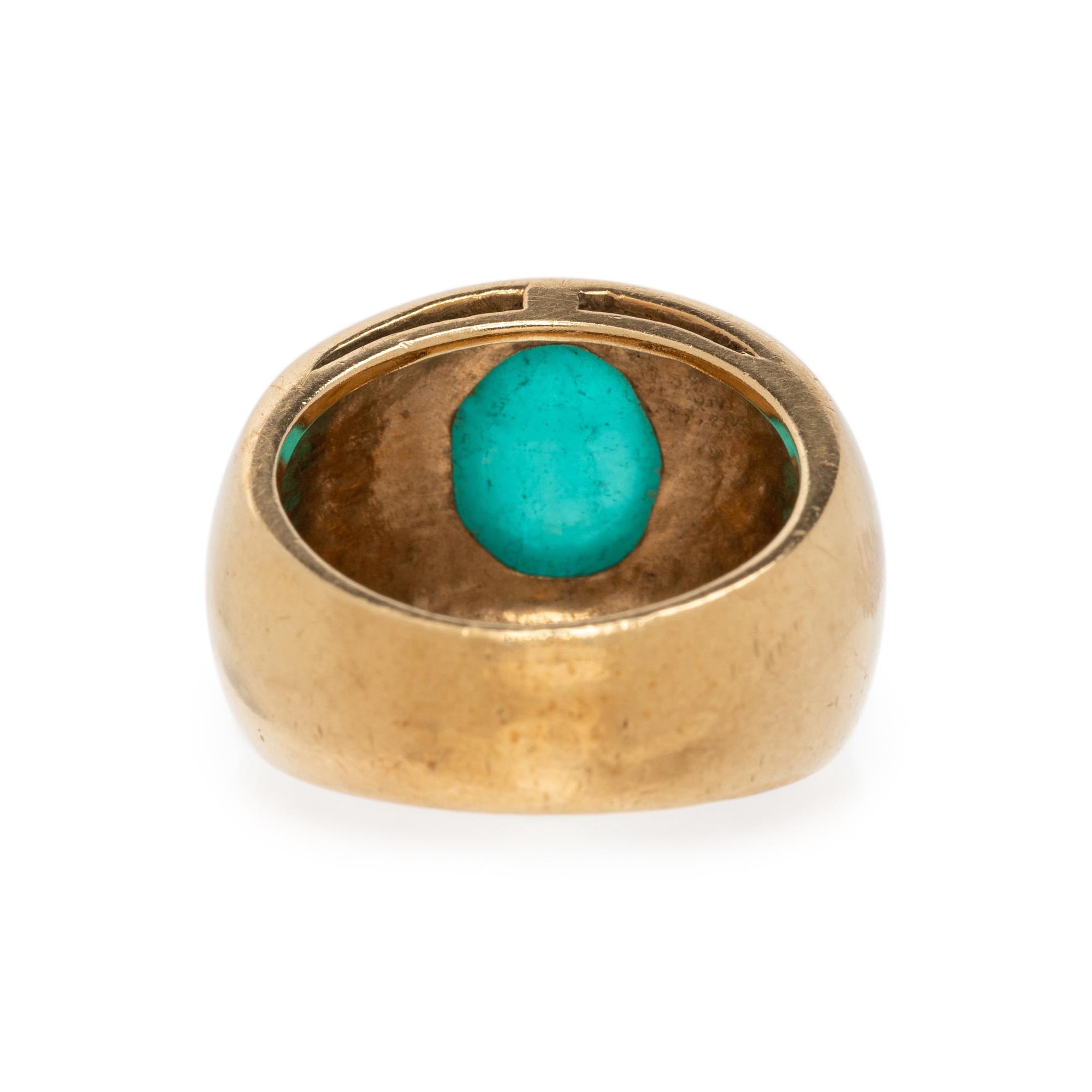 YELLOW GOLD AND EMERALD RING
