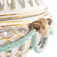 A Meissen Porcelain Covered Potpourri Dish