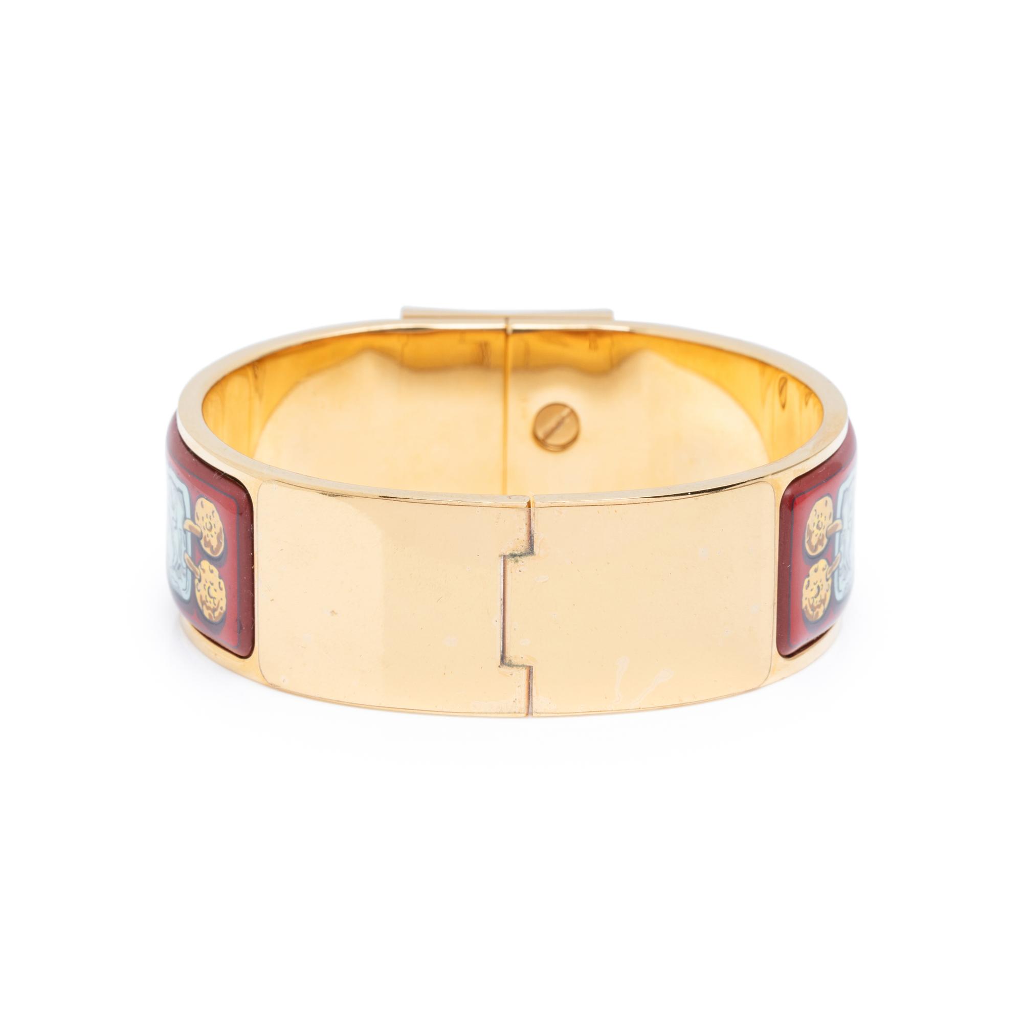 HERMÈS, BANGLE AND EARCLIPS