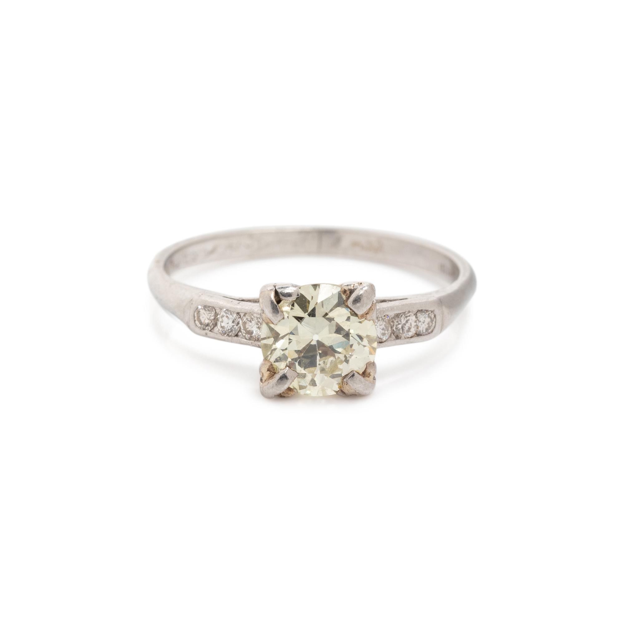 COLORED DIAMOND AND DIAMOND RING