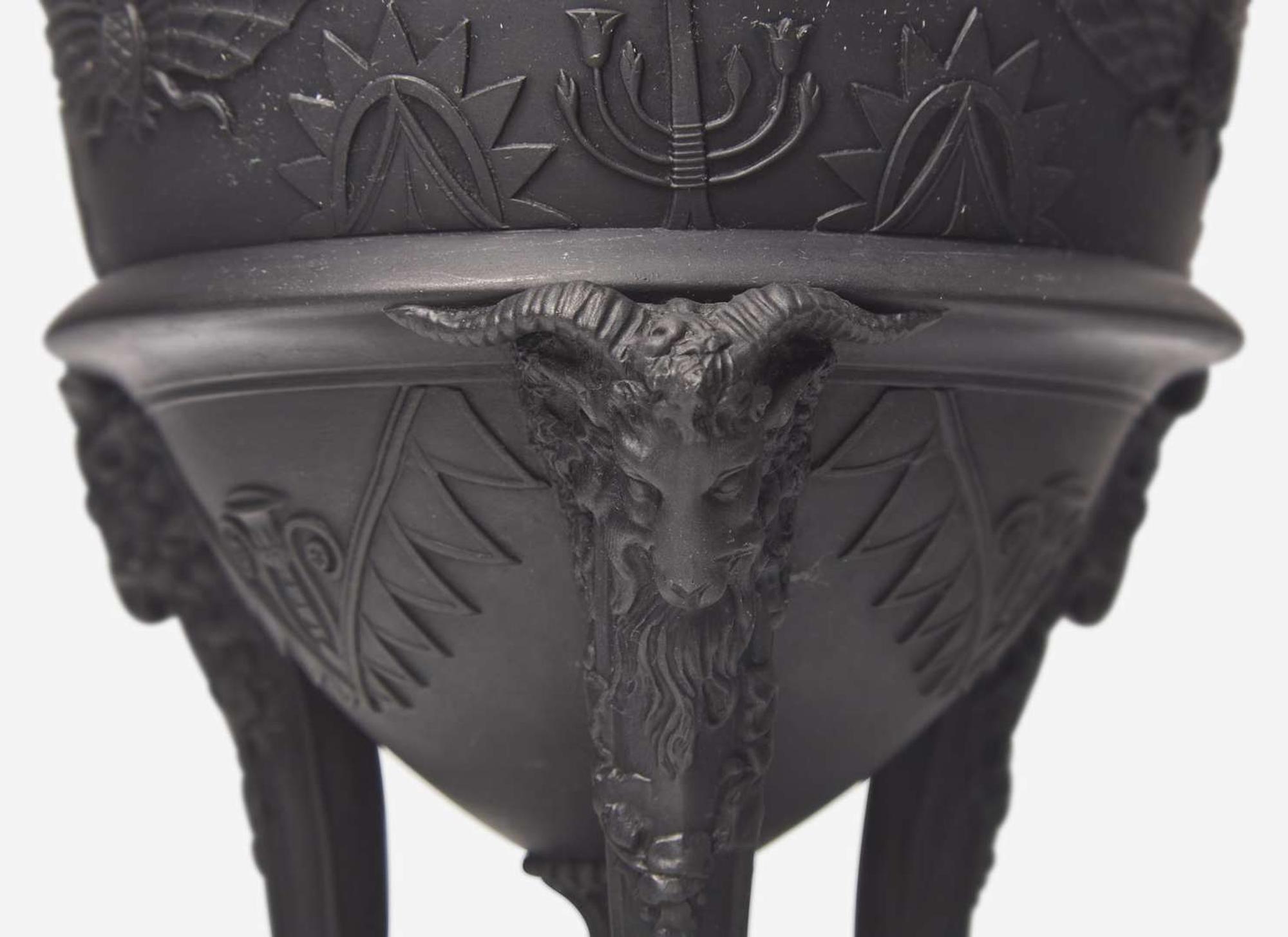 A Wedgwood Black Basalt Egyptian Revival Tripod Vase and Cover, UK, circa 1800