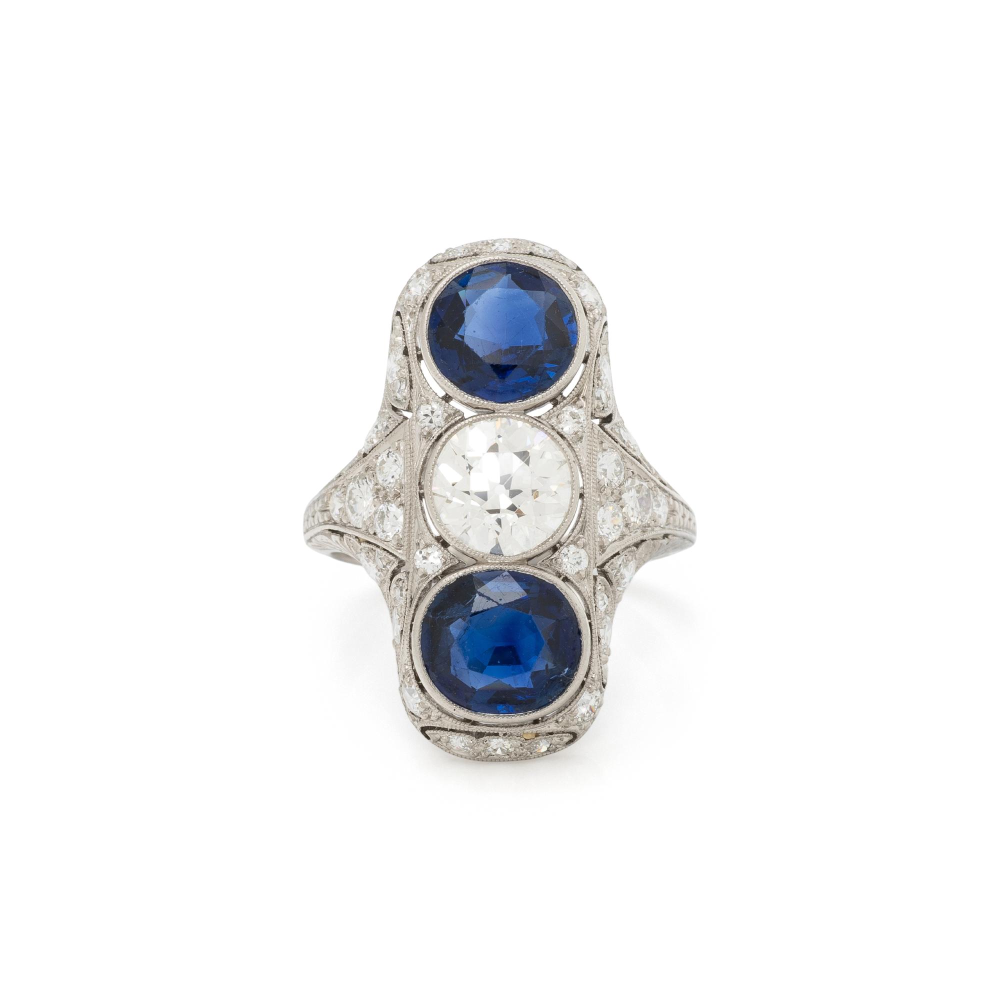 ANTIQUE, DIAMOND AND SAPPHIRE RING