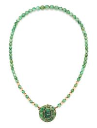 A 14 Karat Yellow Gold and Jade Bead Necklace, 17.80 dwts.