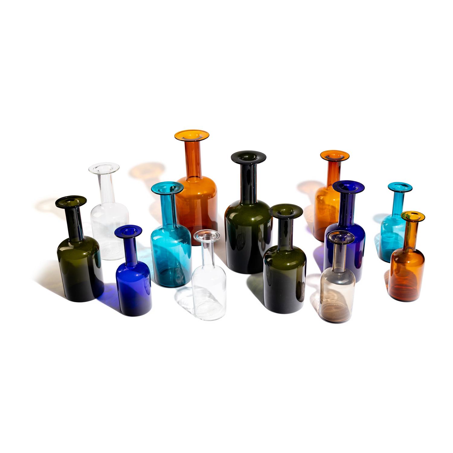A collection of 13 vases Holmegaard