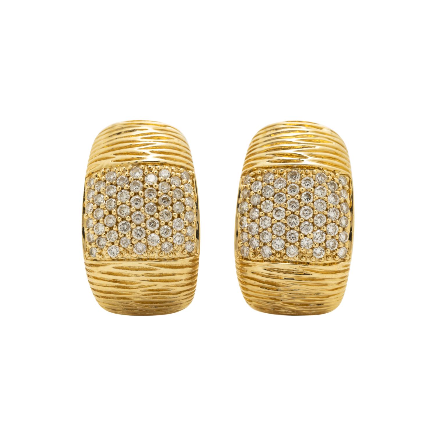 LE VIAN, YELLOW GOLD AND DIAMOND EARCLIPS