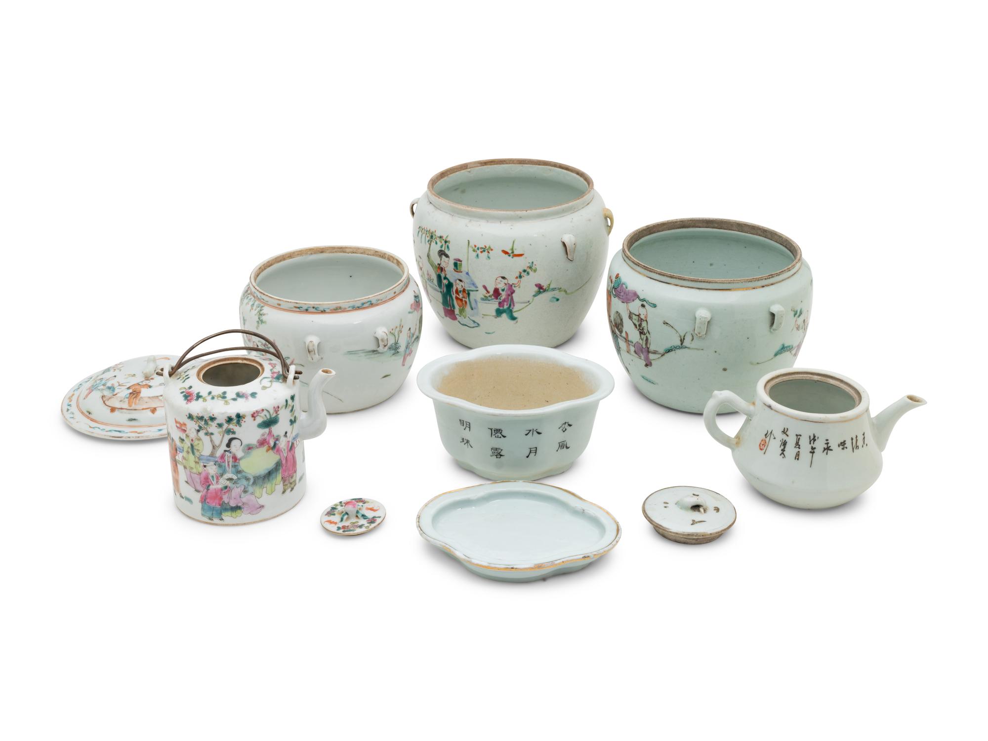 Six Chinese Famille Rose Porcelain Articles