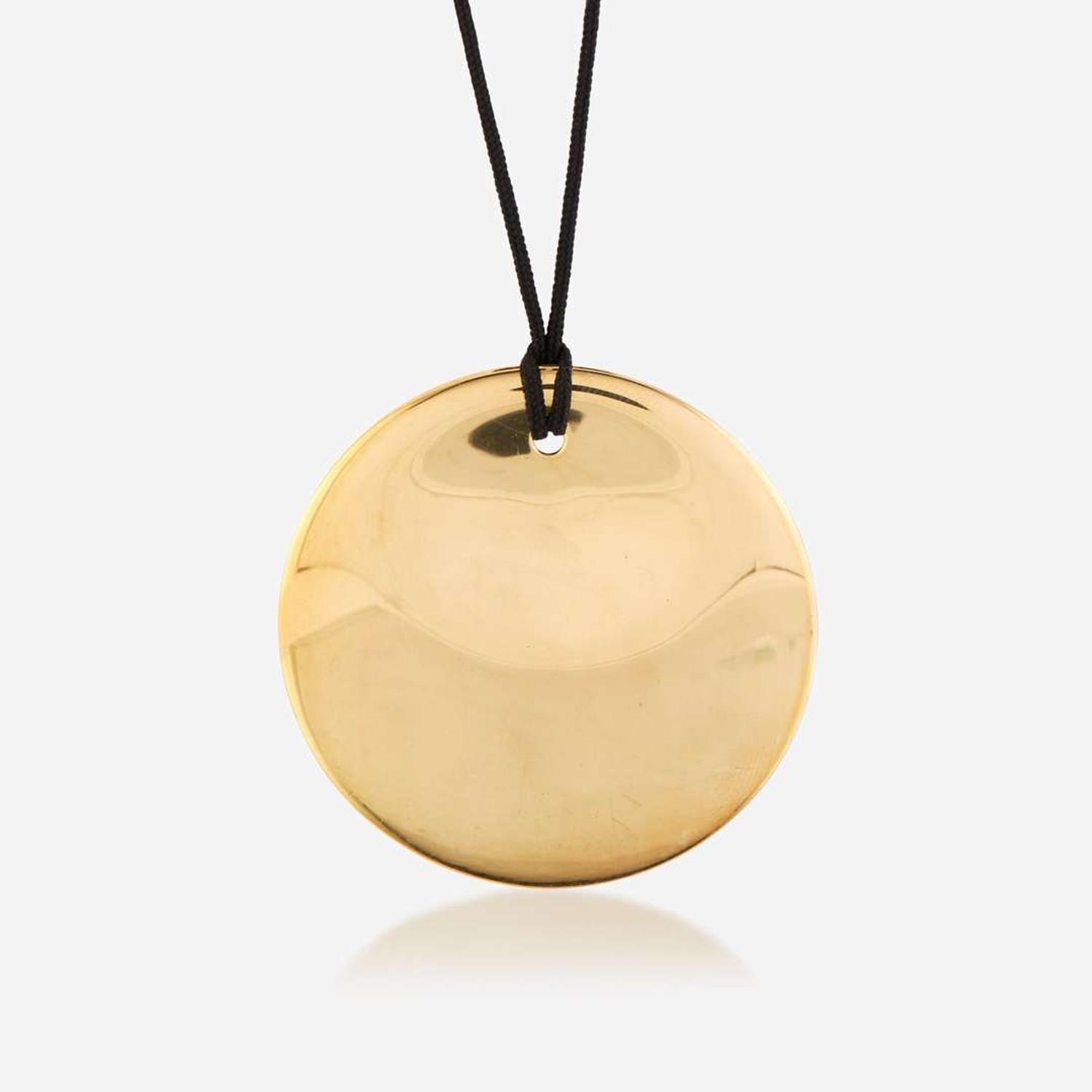 An eighteen karat gold pendant, Tiffany & Co. Elsa Peretti, Spain