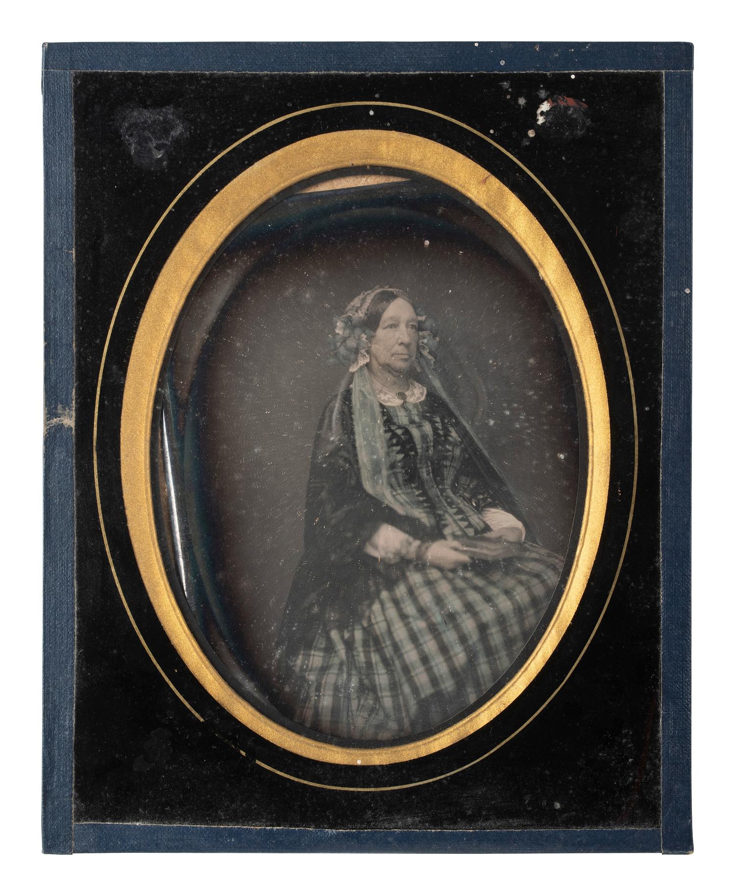 [EARLY PHOTOGRAPHY]. 17 likely European daguerreotypes of women housed in passe partout mounts.