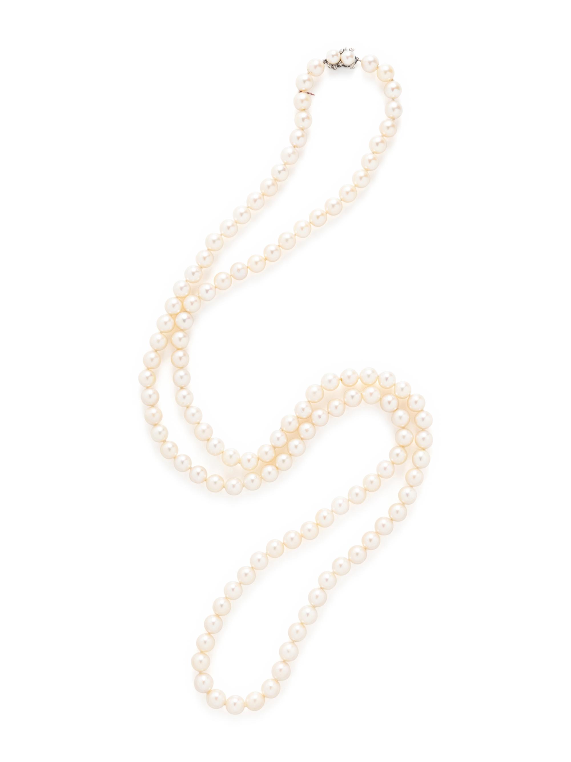 CULTURED PEARL AND DIAMOND NECKLACE