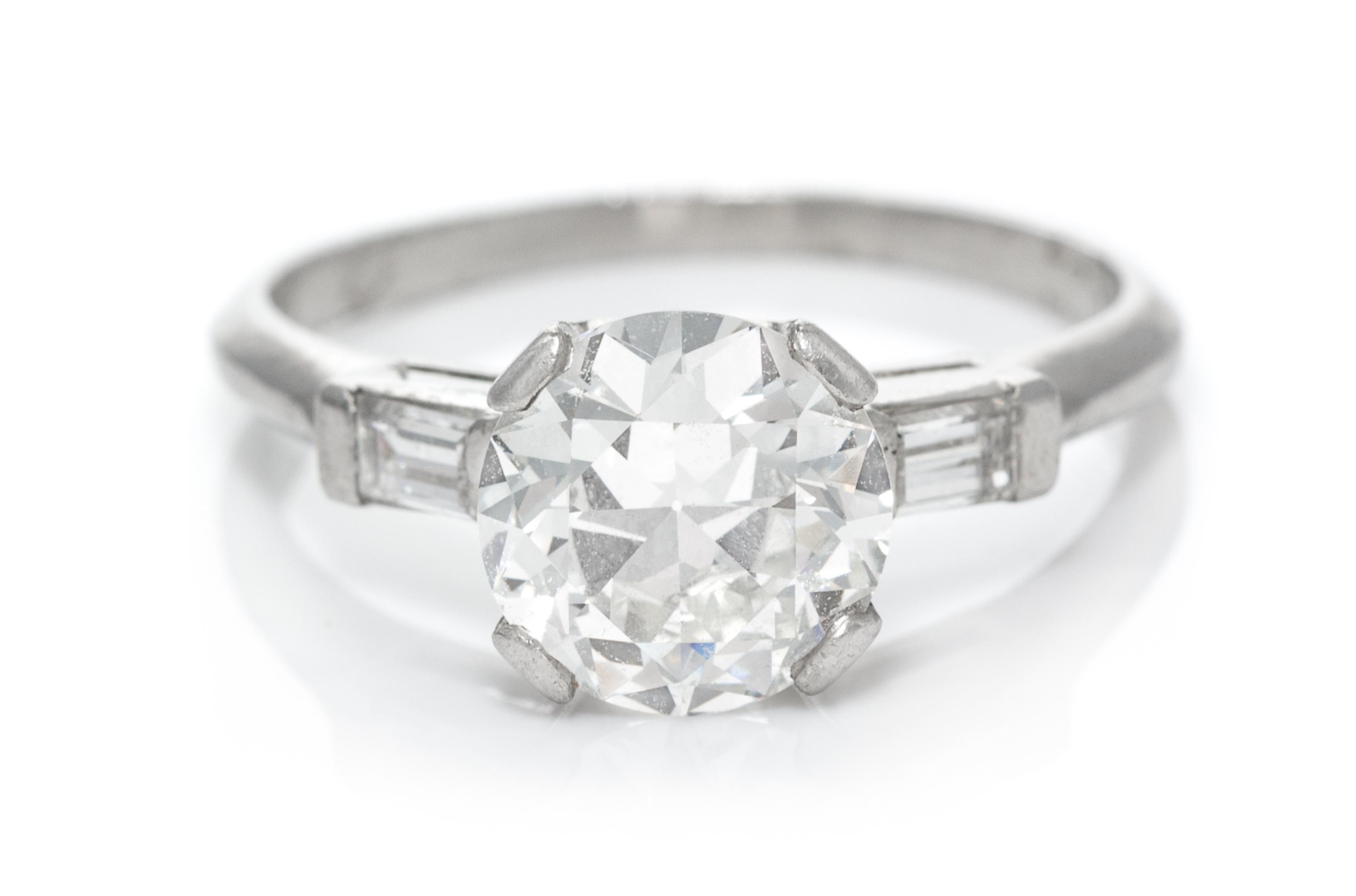 A Platinum and Diamond Ring, 3.40 dwts.