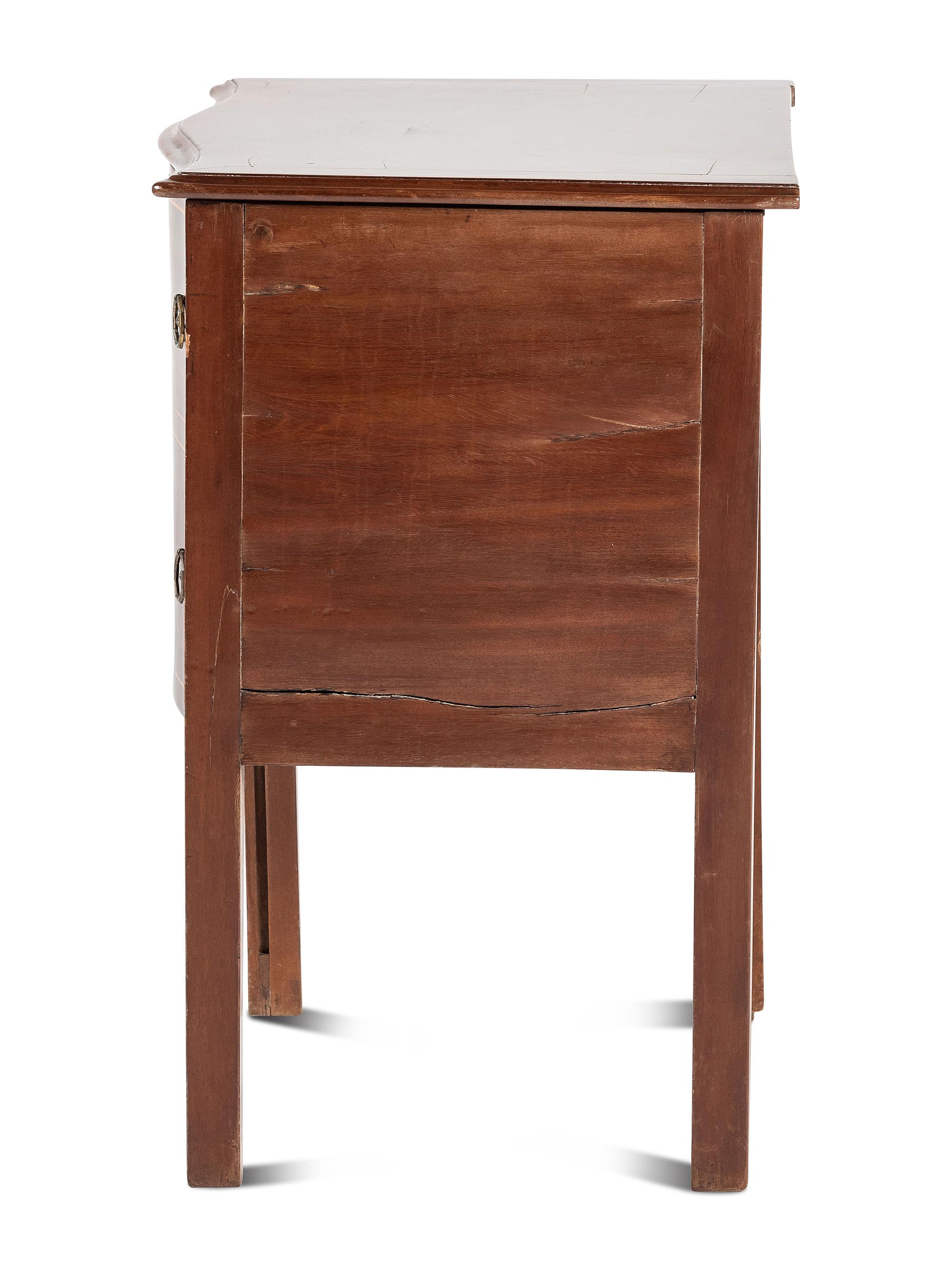 A Federal Mahogany Bowfront Commode