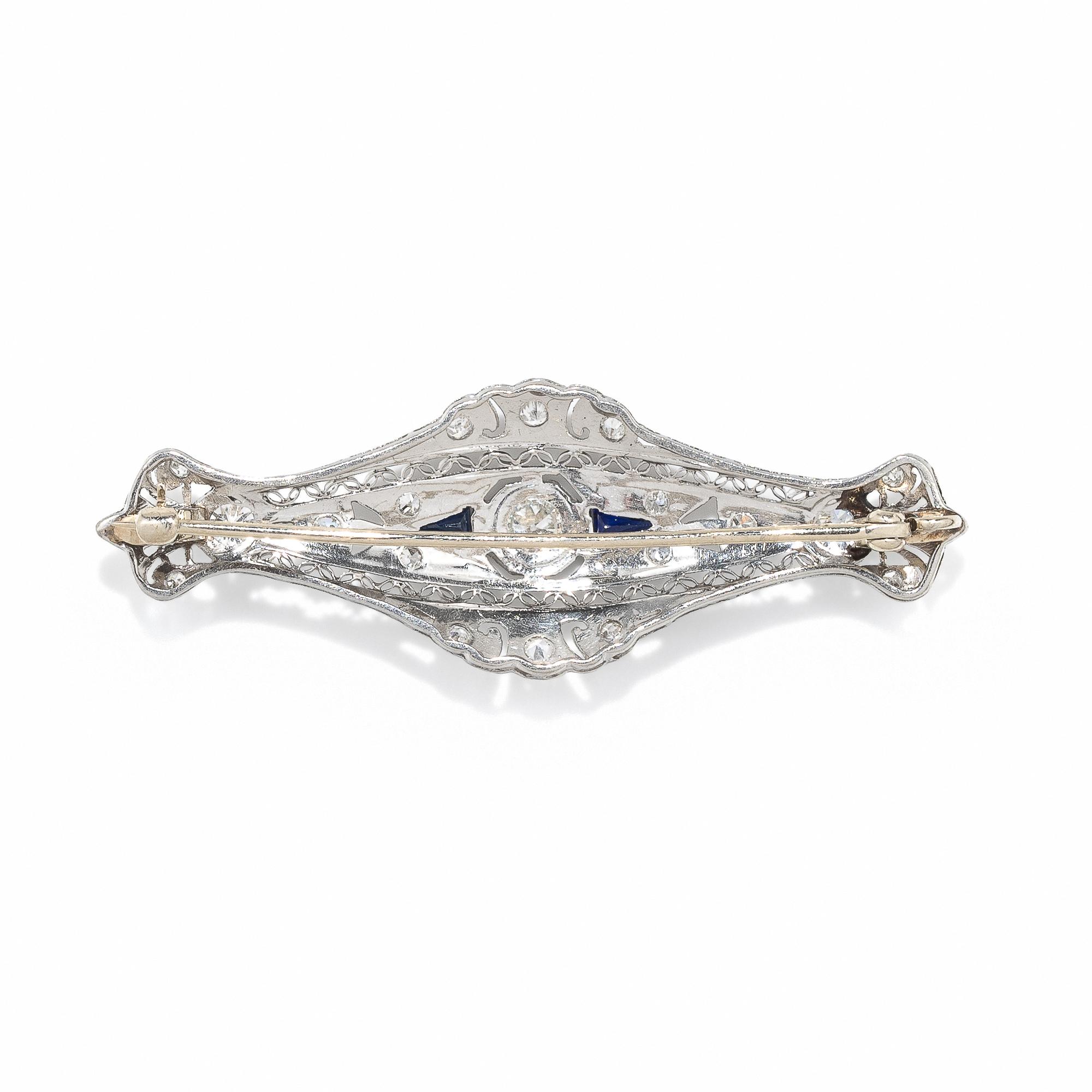 DIAMOND AND SYNTHETIC SAPPHIRE BROOCH