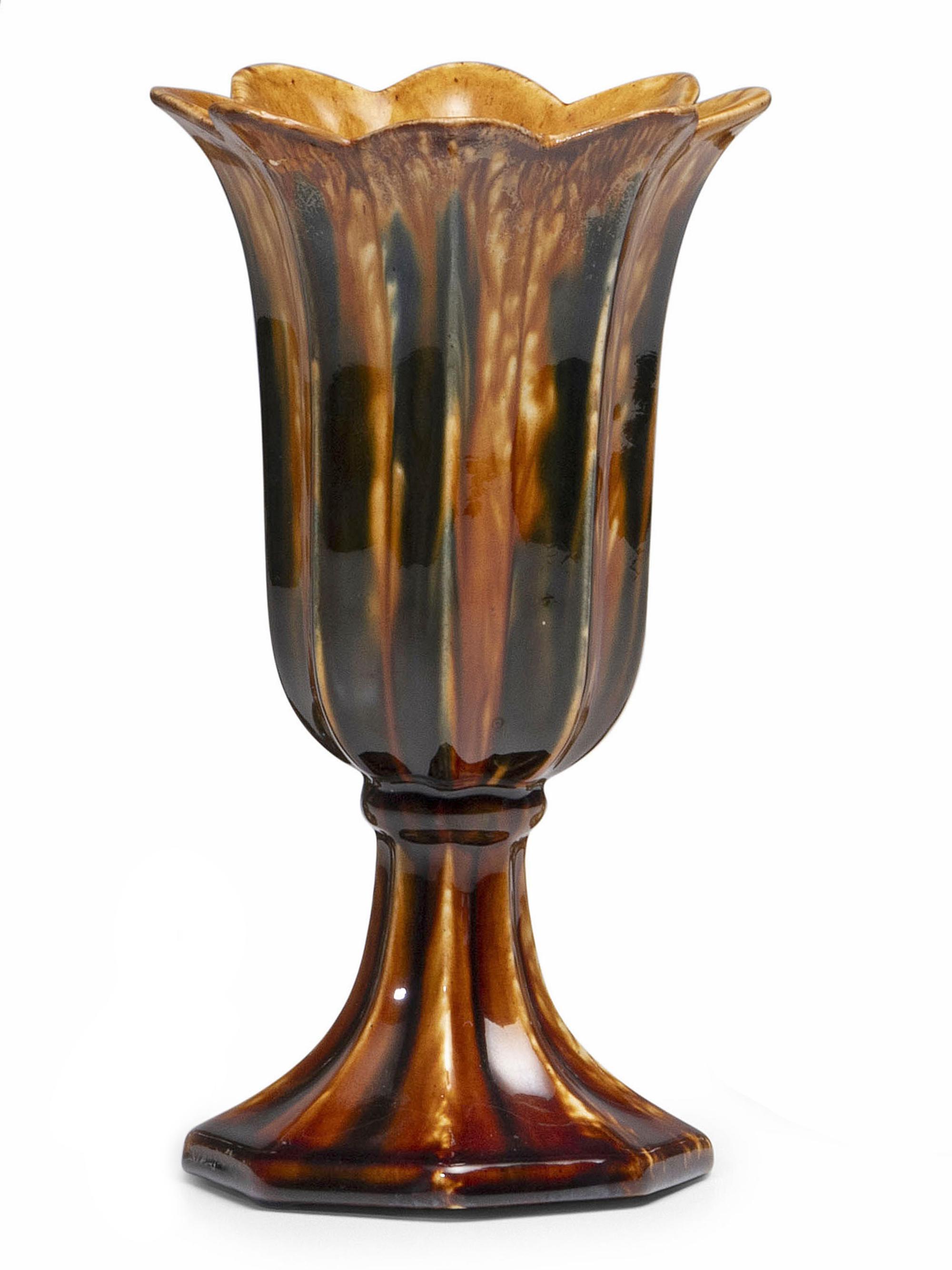 A Flint Enamel Glaze Vase