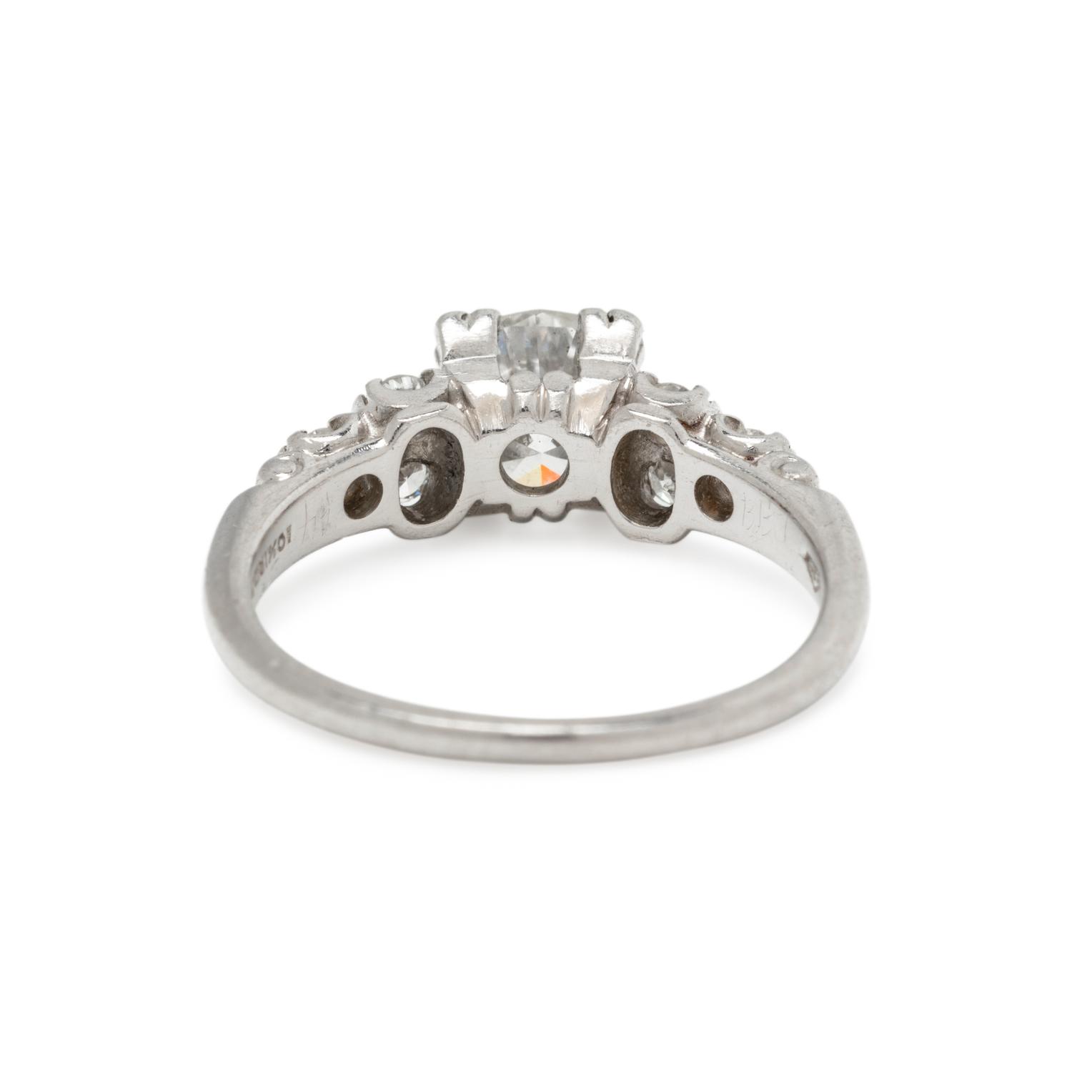 DIAMOND RING