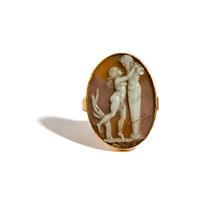 A Neoclassical Gold and Onyx Cameo Finger Ring with a Bacchic Scene