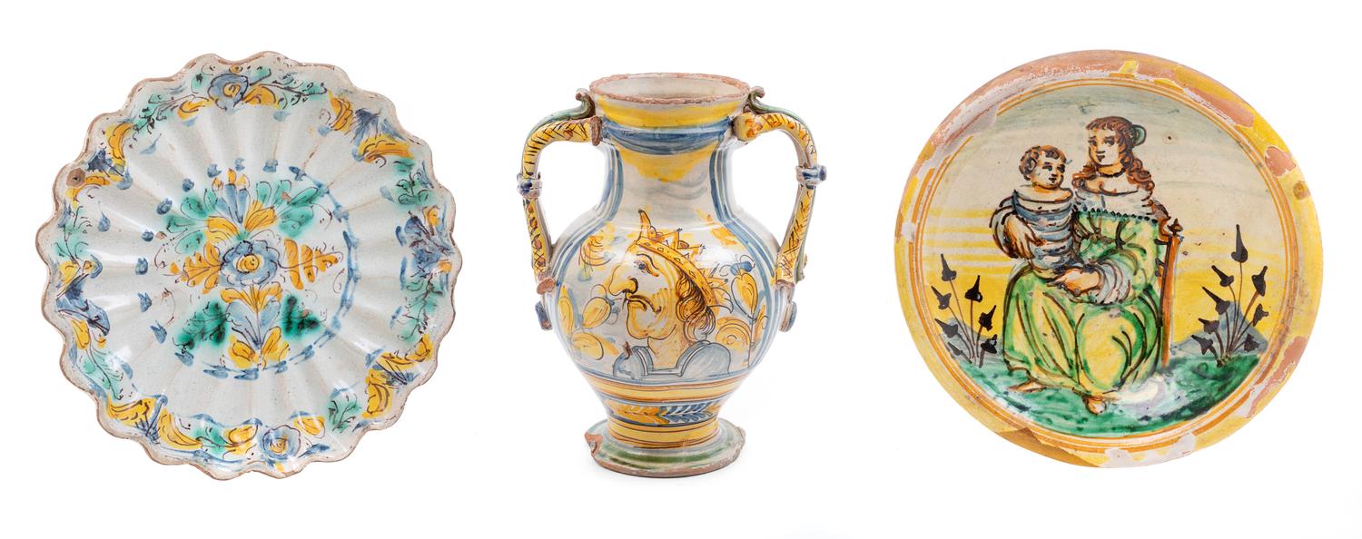 An Italian Majolica Handled Vase and Two Plates Height of vase 10 1/2 inches; diameter of larger plate 11 1/4 inches. — 18TH/19TH CENTURY