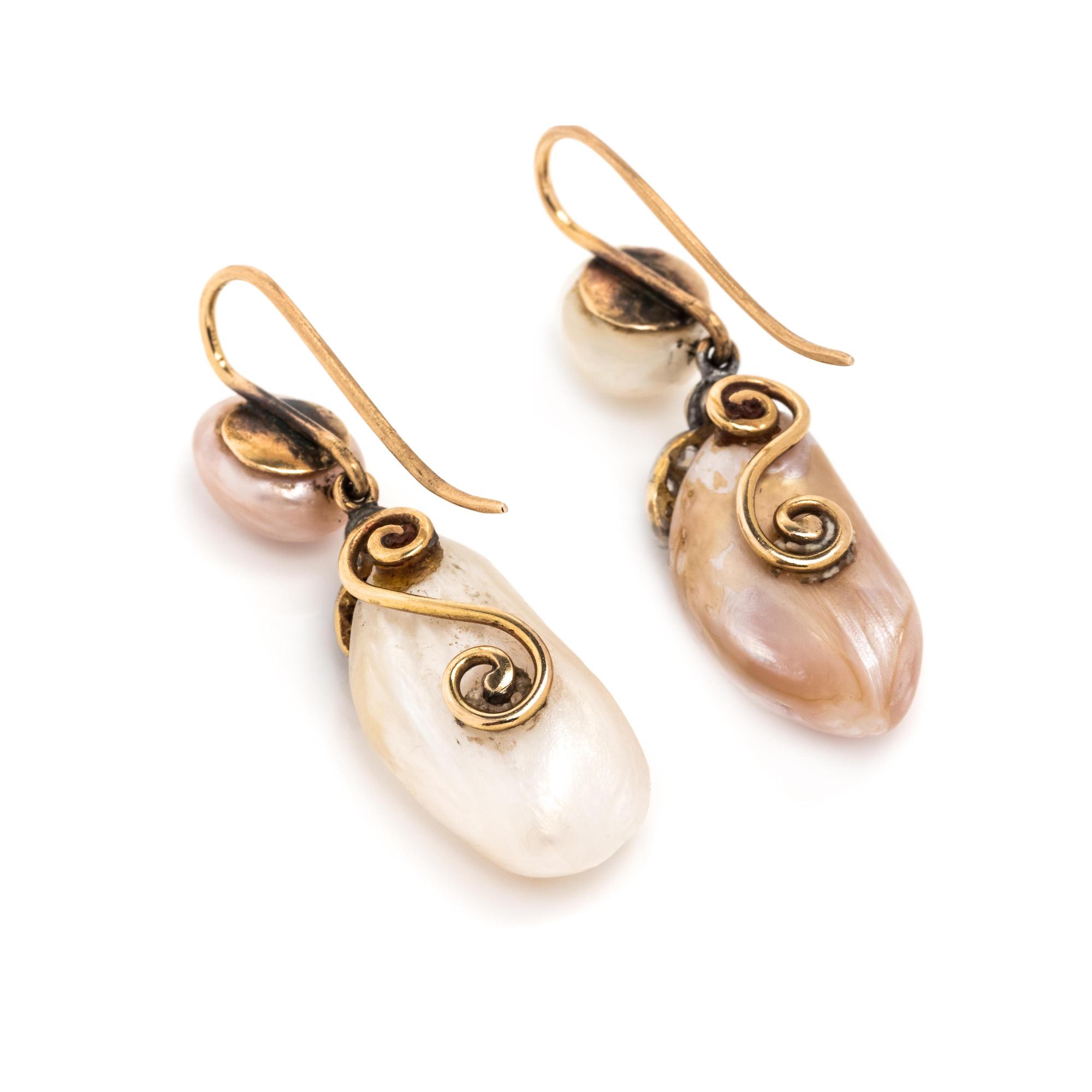 NATURAL FRESHWATER PEARL AND DIAMOND EARRINGS